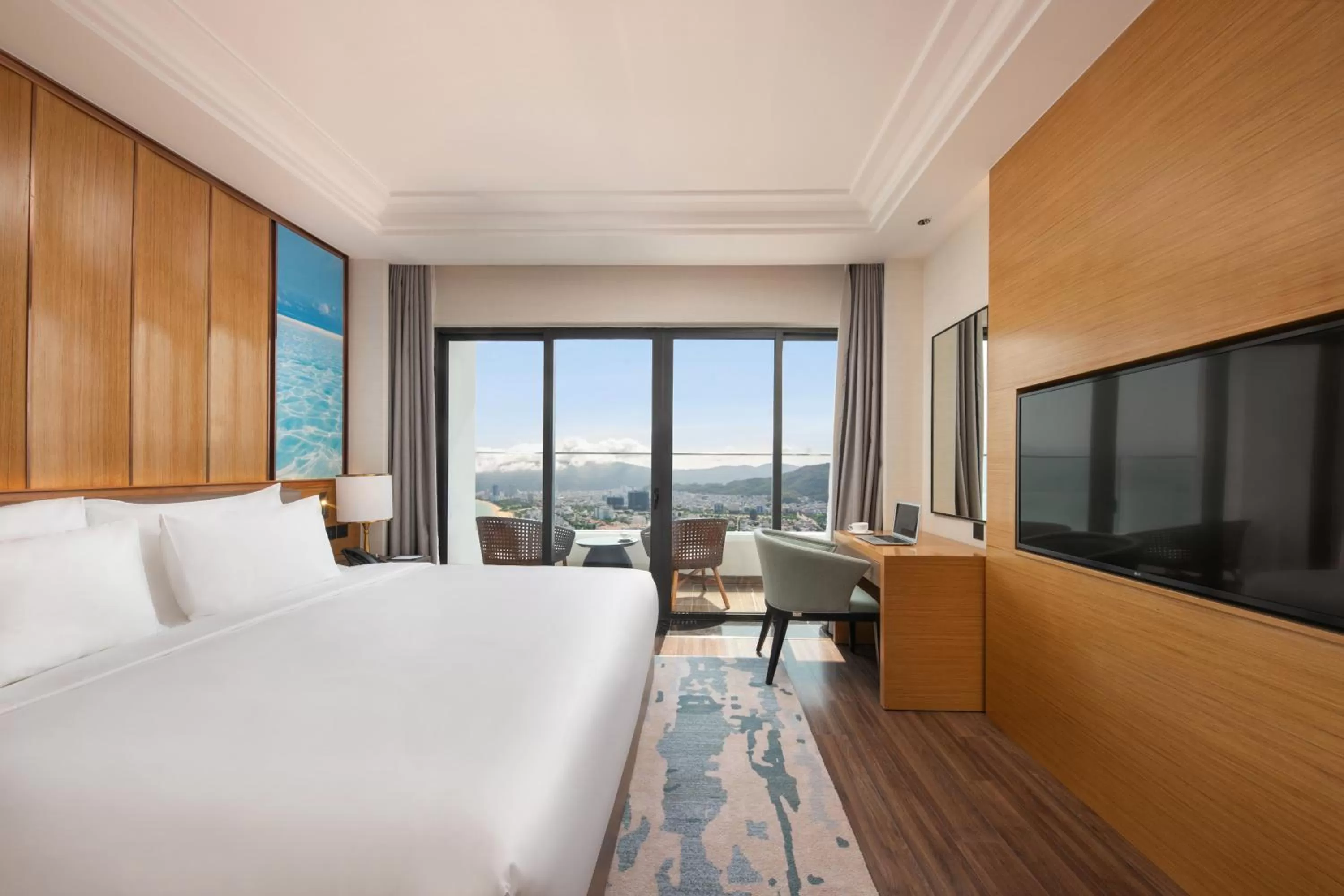 View (from property/room), Bed in Grand Hyams Hotel - Quy Nhon Beach