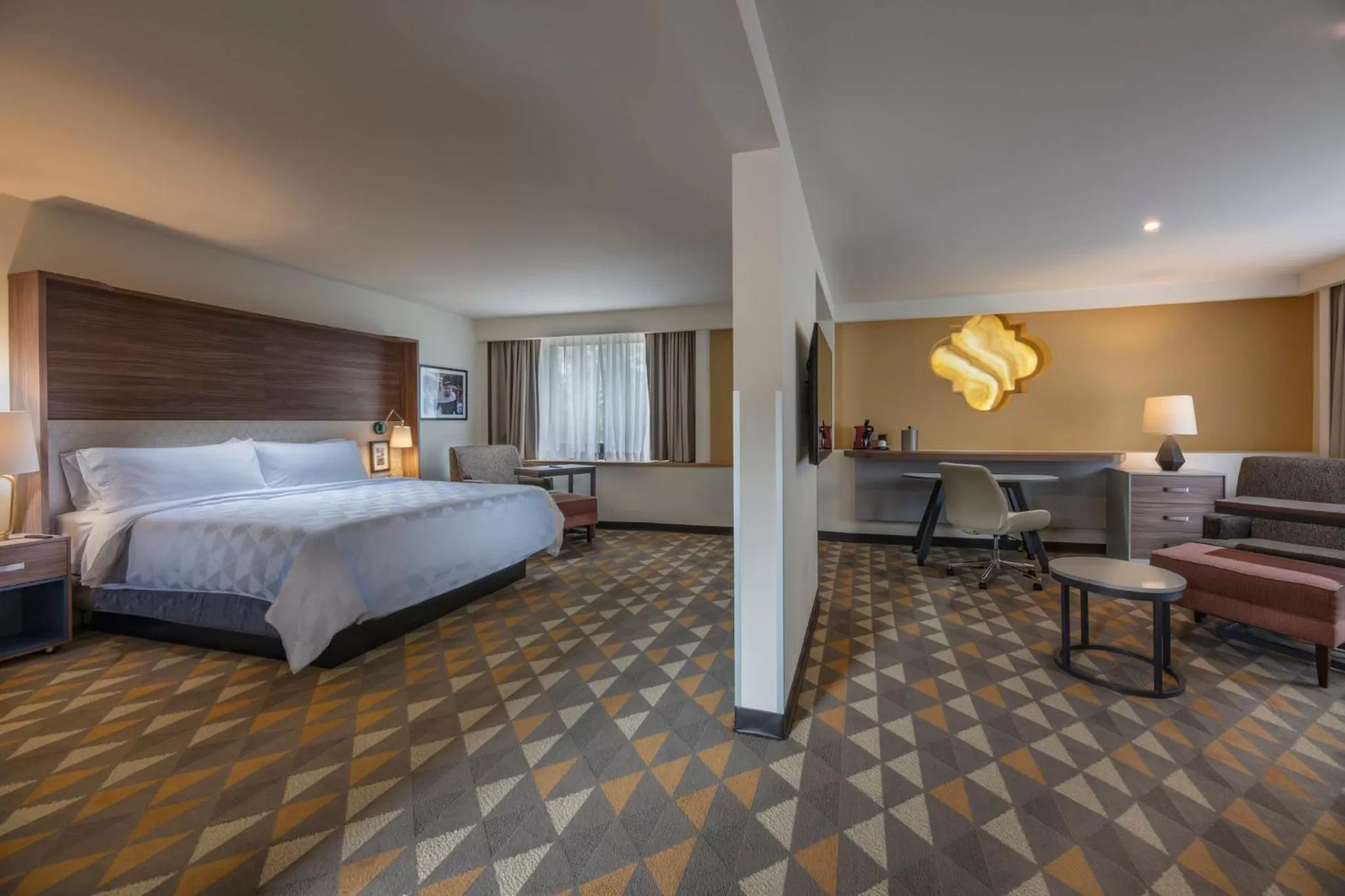 Photo of the whole room, Bed in Holiday Inn Tlaxcala by IHG