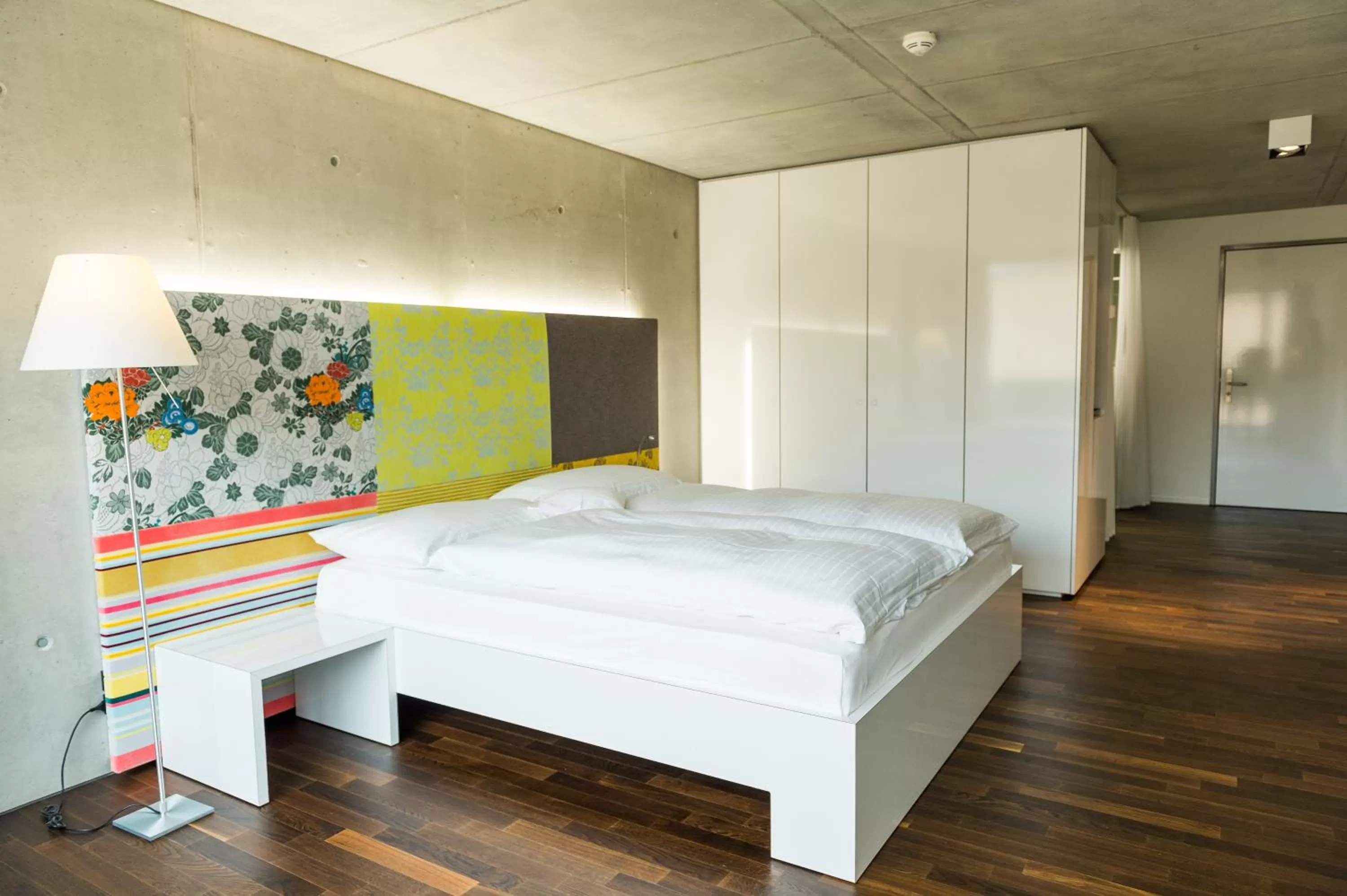 Bed in HOTEL APART - Welcoming l Urban Feel l Design