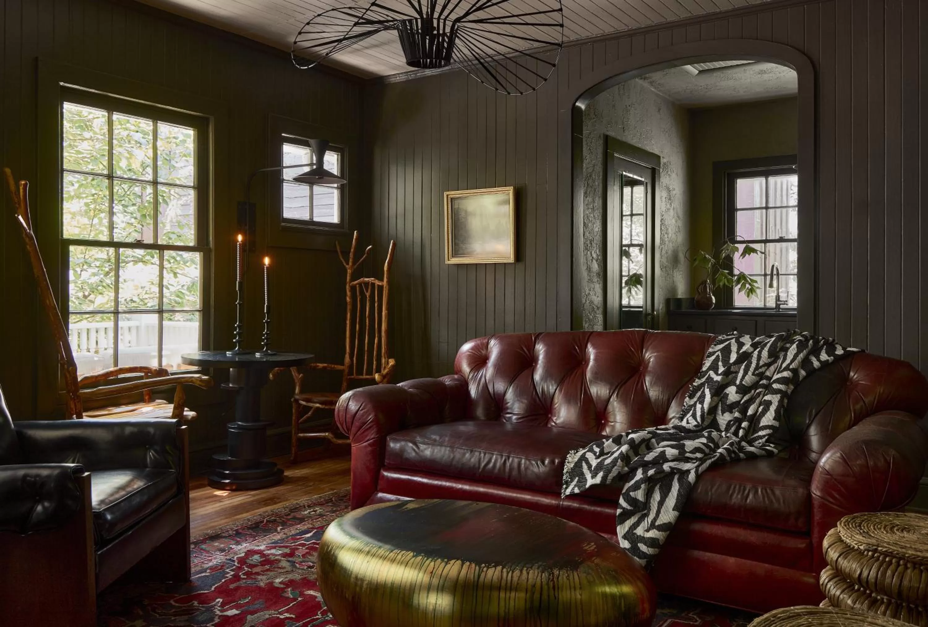 Living room in Blind Tiger Asheville