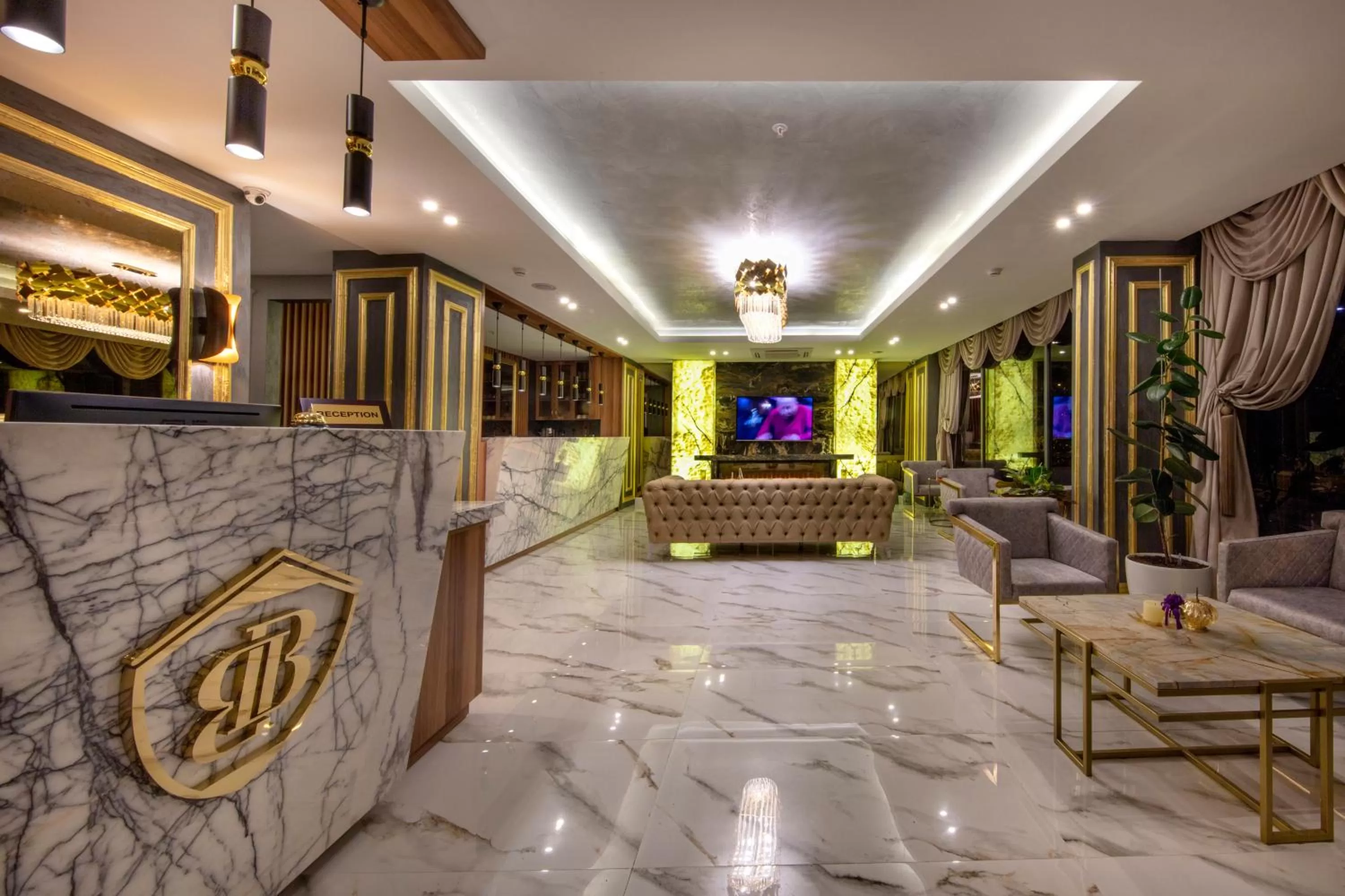 Lobby or reception in Mr BEYAZ HOTEL