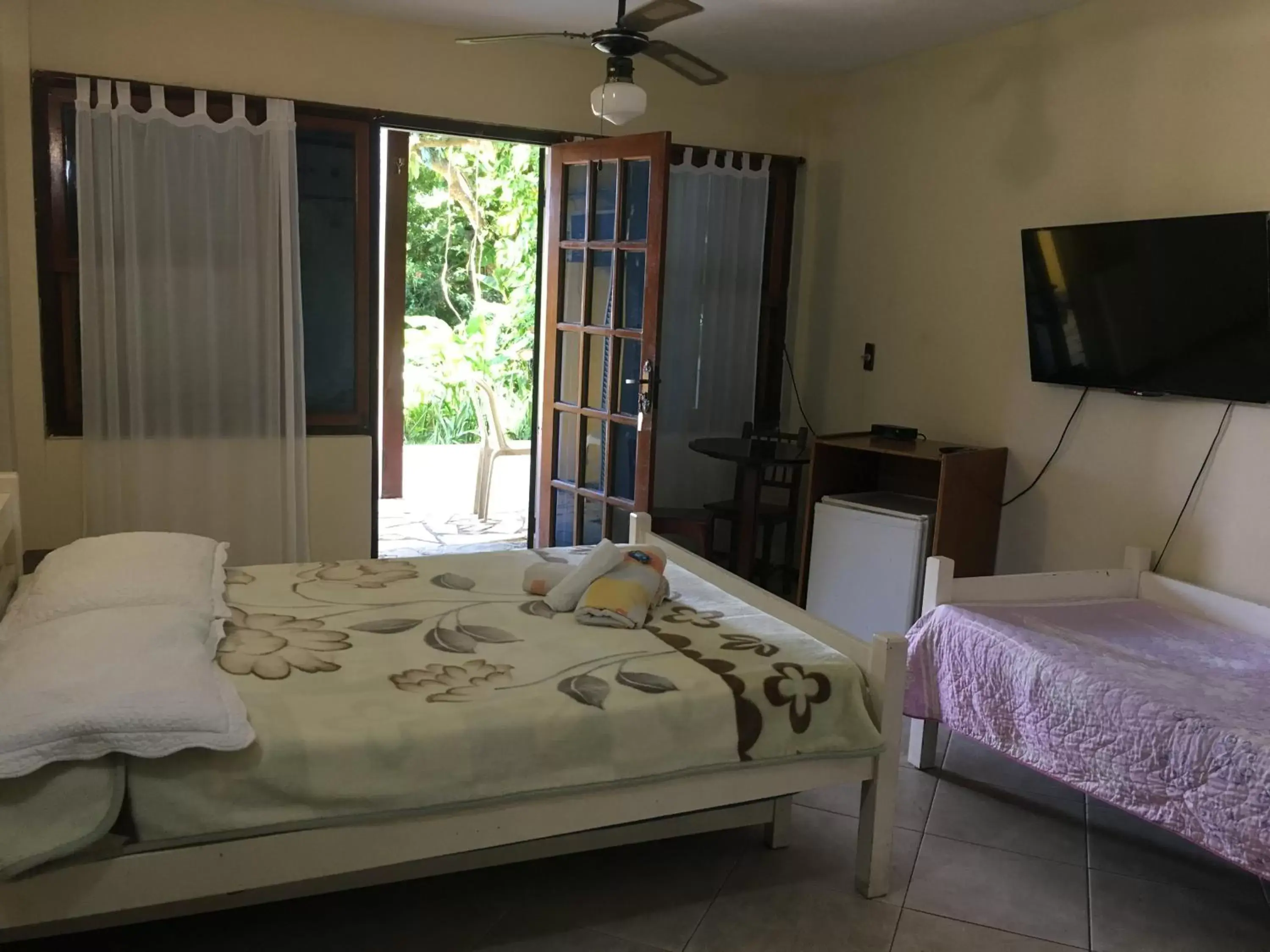 Standard Quadruple Room in Pousada Saint Germain Standard Quadruple Room in Pousada Saint Germain