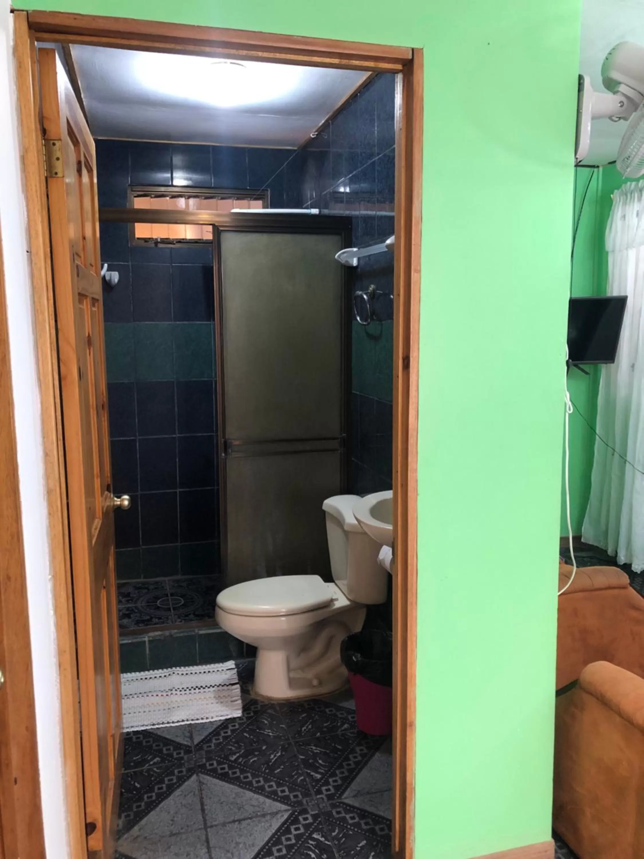 Bathroom in Aparthotel Gonzalez