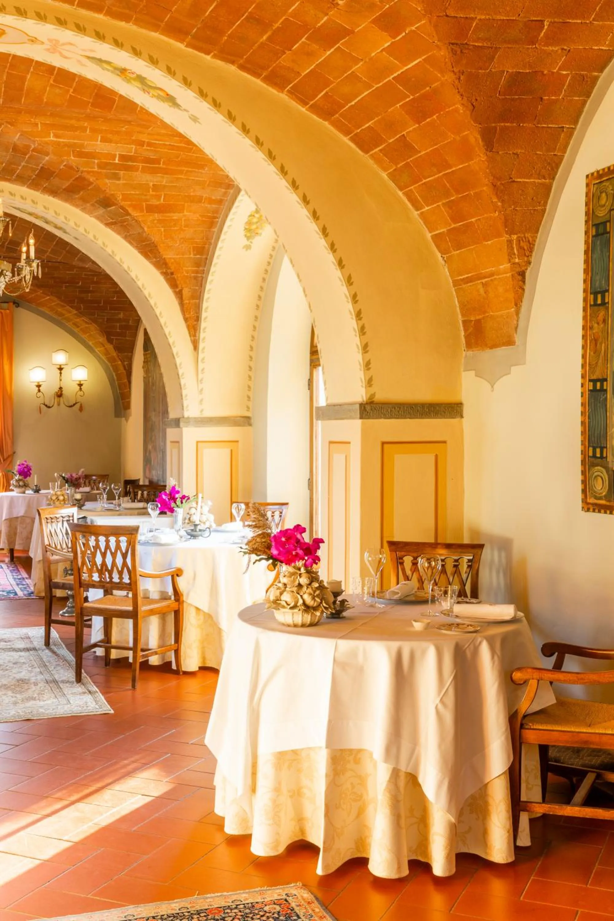 Restaurant/places to eat in Il Falconiere Relais & Spa