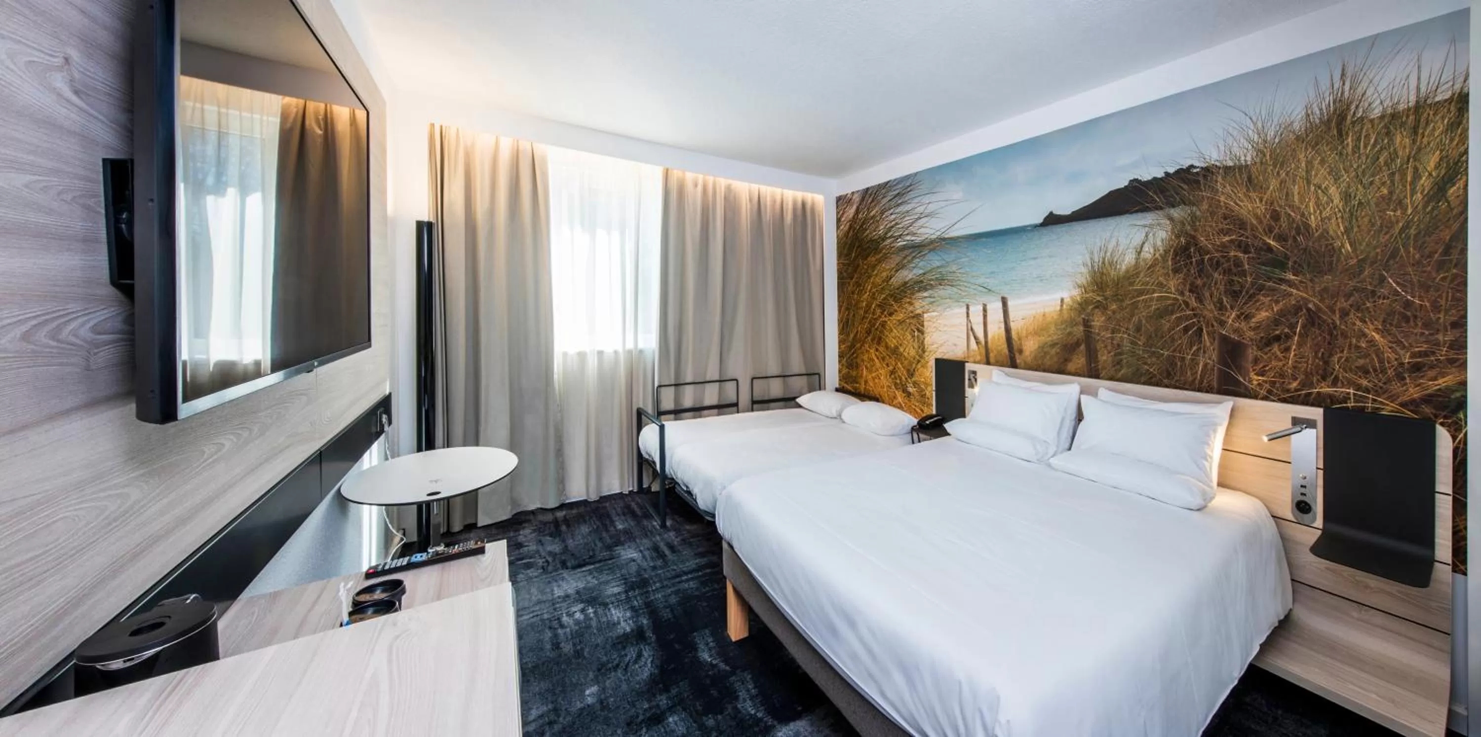 Standard Double Room with Sofa in Novotel Rennes Alma