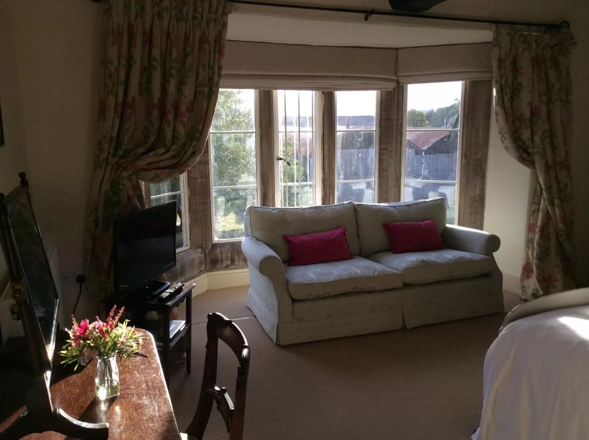 Double or Twin Room with Bathroom in Castle Farm House B&B