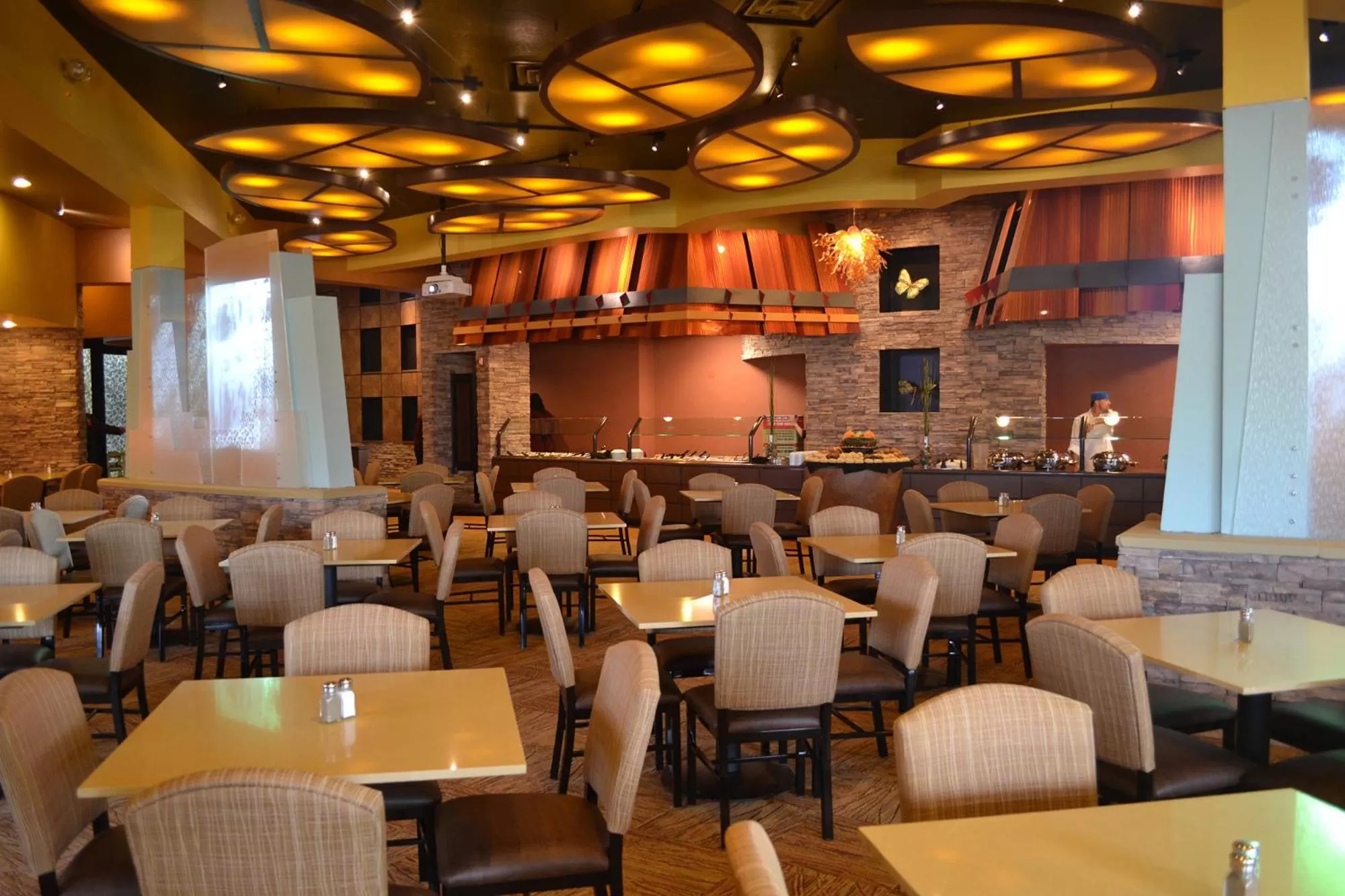Restaurant/places to eat in The Lodge at Cliff Castle Casino