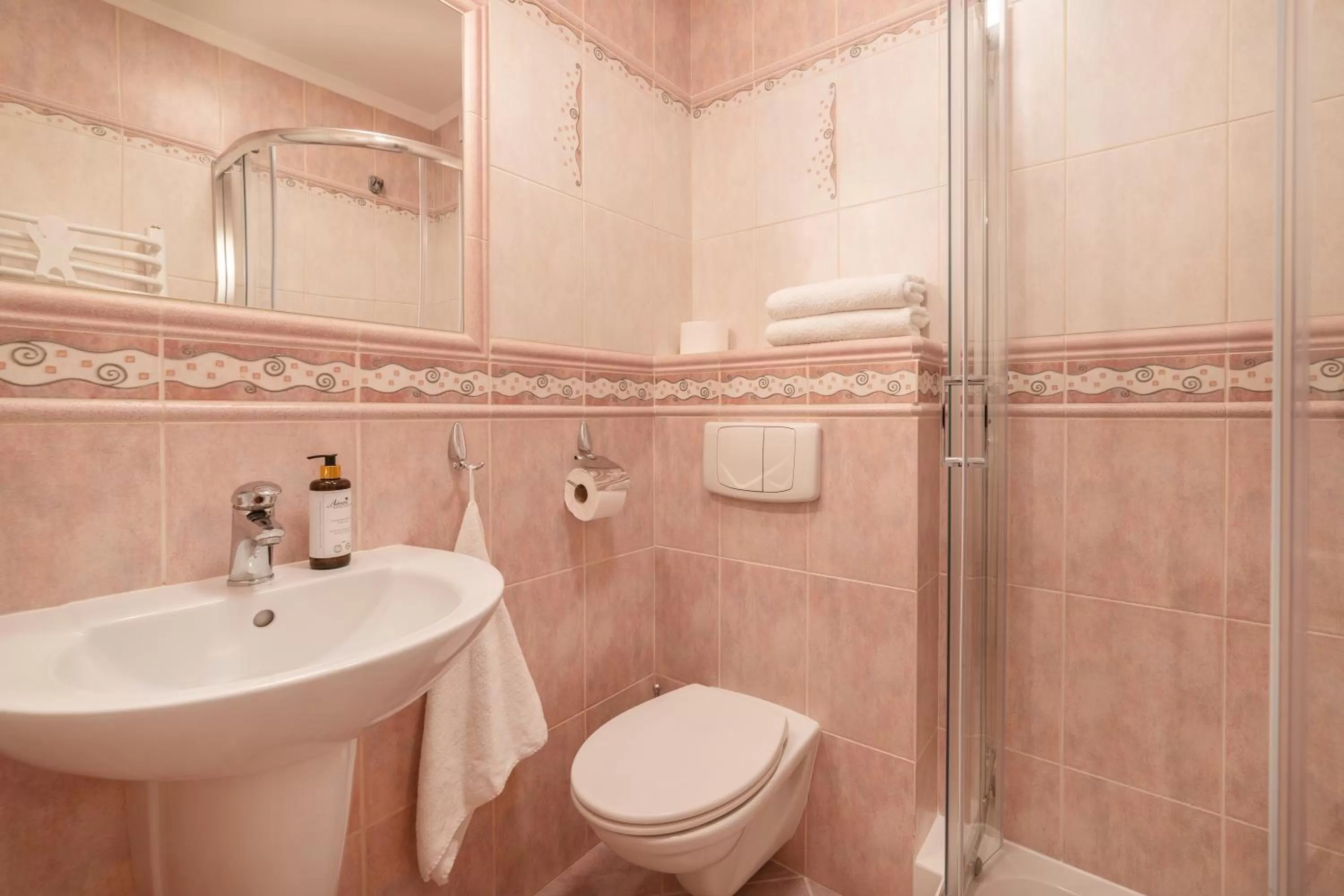 Bathroom in Pensjonat & Restauracja Admirał