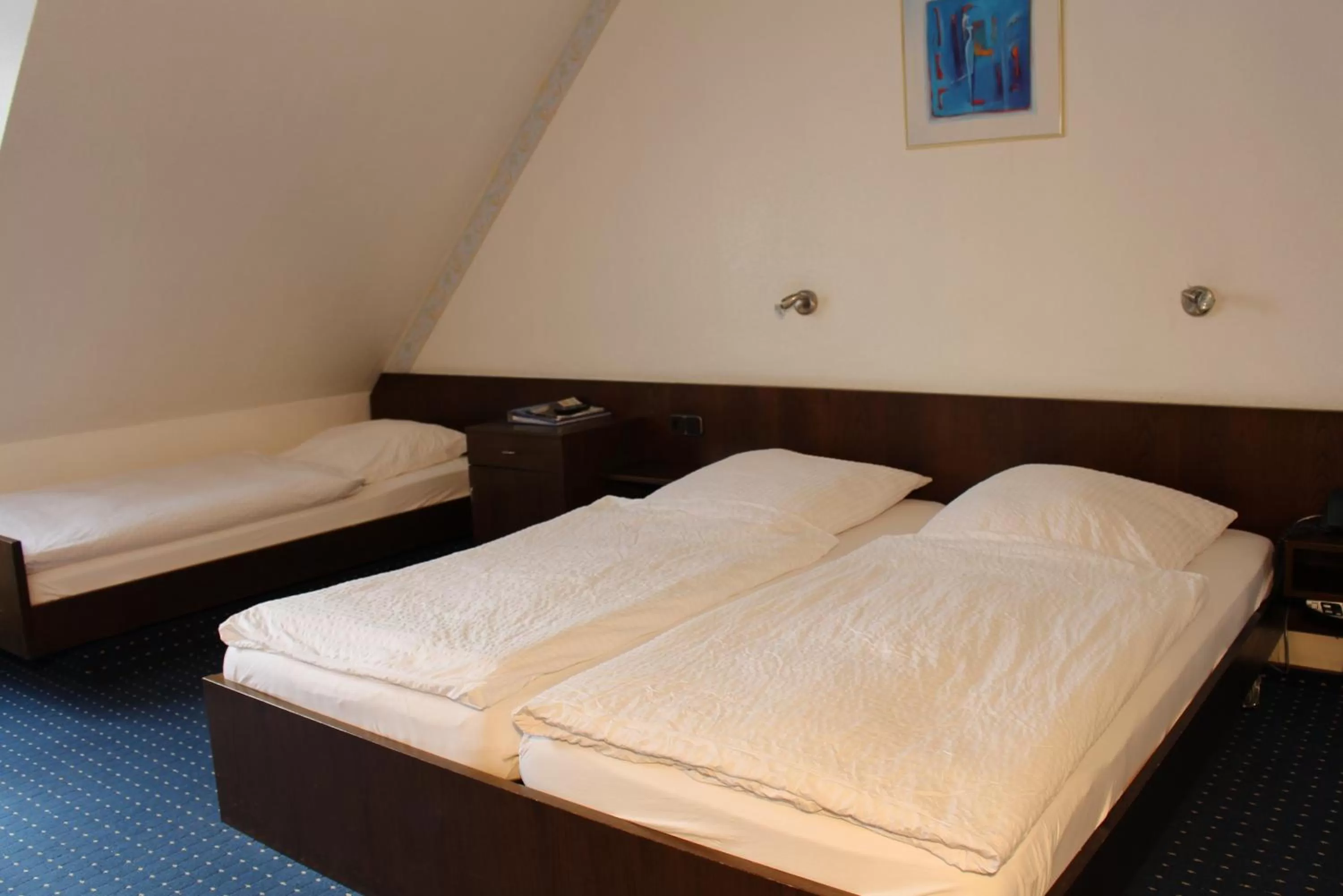 Photo of the whole room, Bed in Hotel Rheinlust