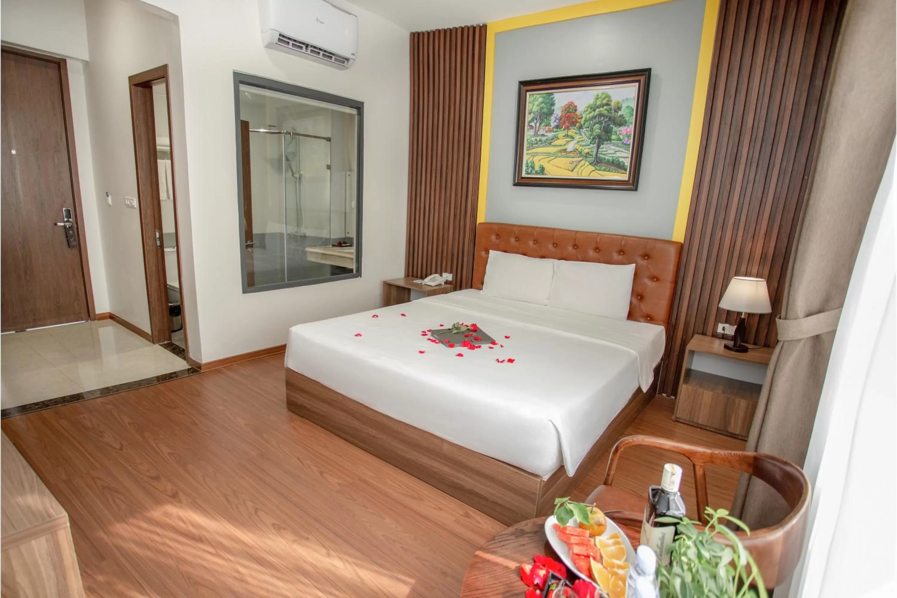Bed in MOMALI Hotel Ninh Binh