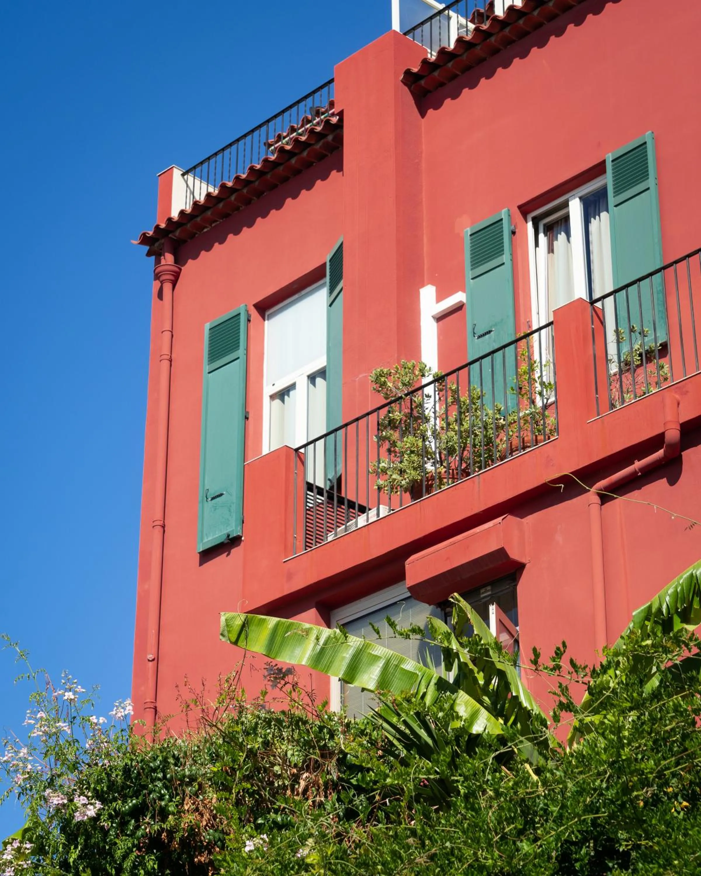 Property building in Hotel Miramar