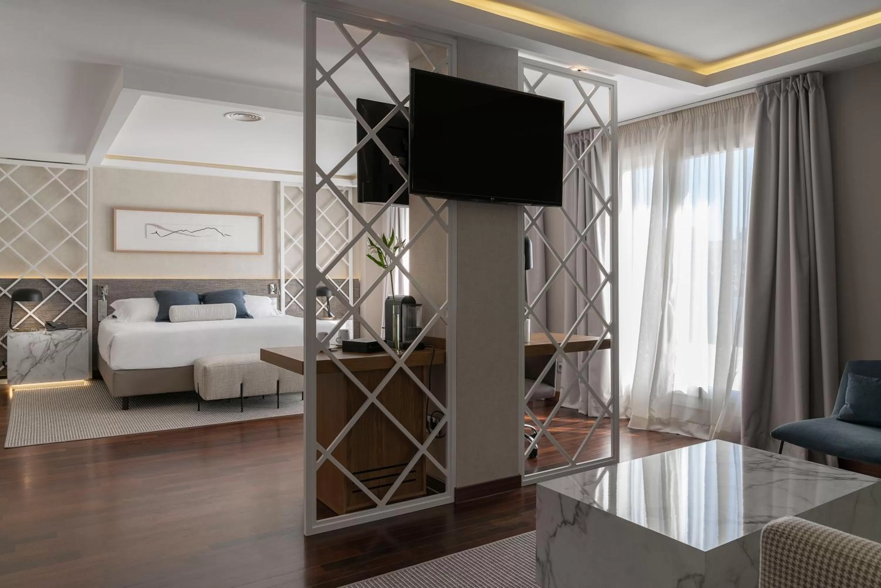 TV and multimedia, Bed in Vincci Soma