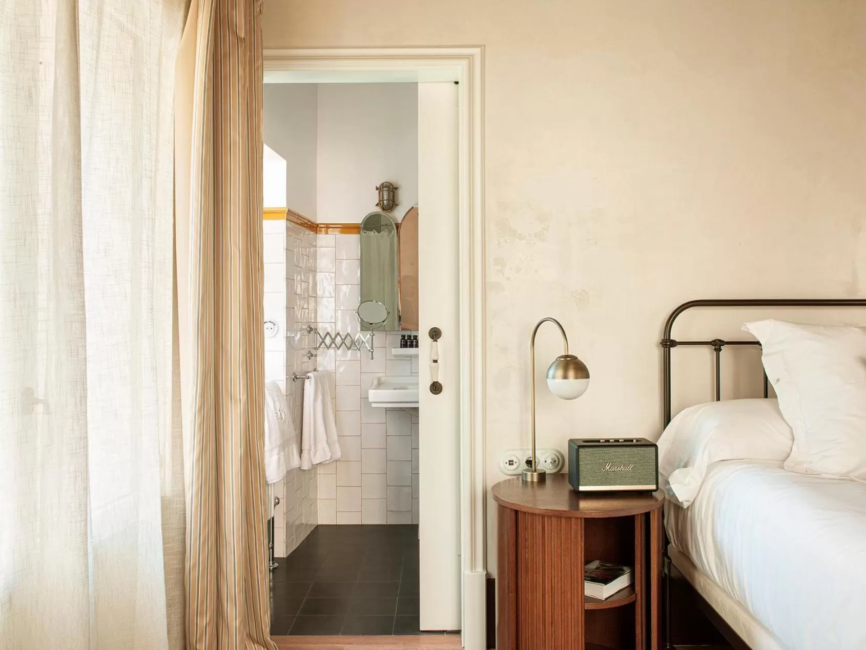 Bed in La Bionda Hotel - Adults Only