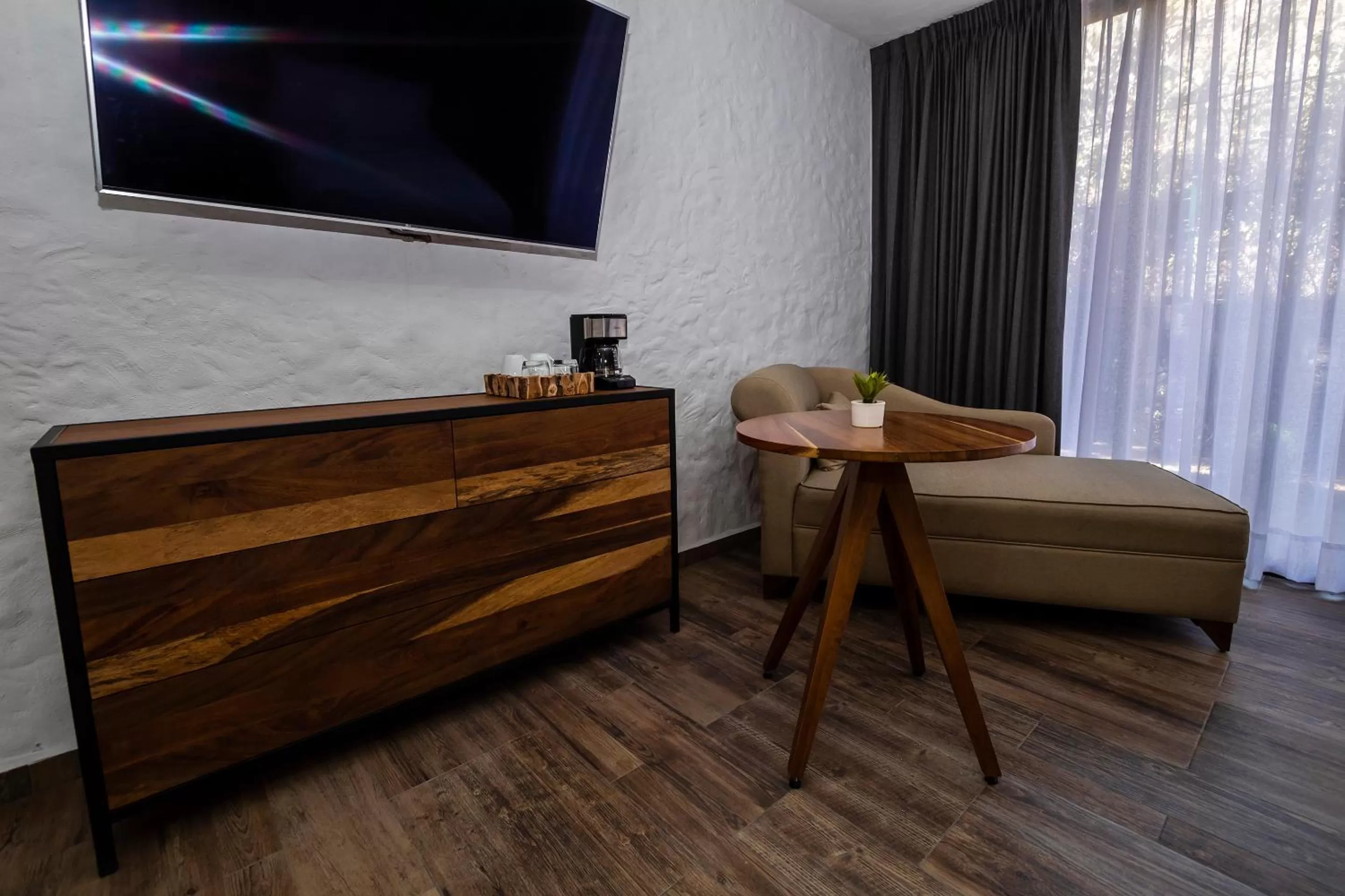 Seating area in Hotel Boutique Camino Del Bosque