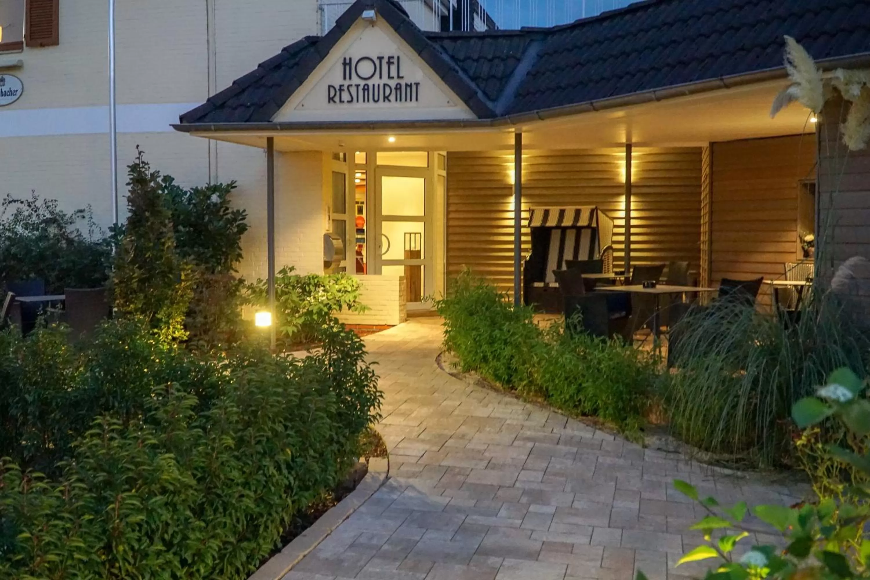 Facade/entrance in Trend Hotel