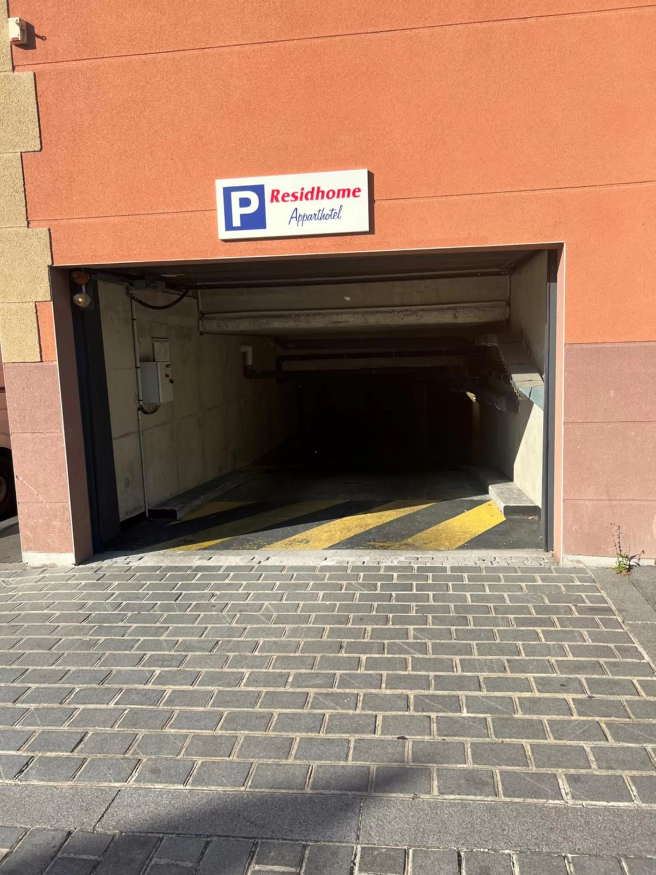 Parking in Residhome Neuilly Bords De Marne