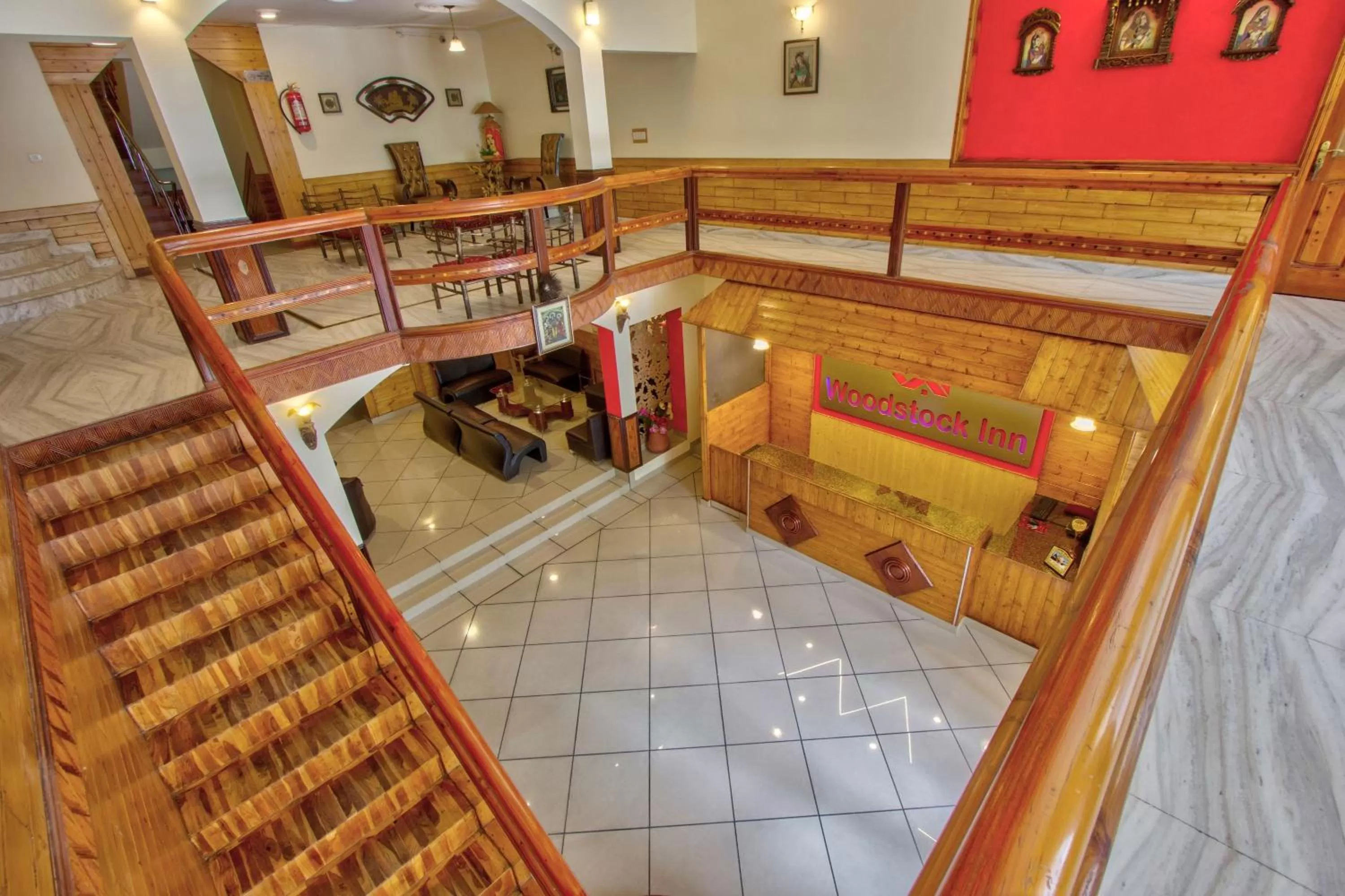 Lobby or reception in Woodstock Inn Manali 800 Mtrs from Mall Road