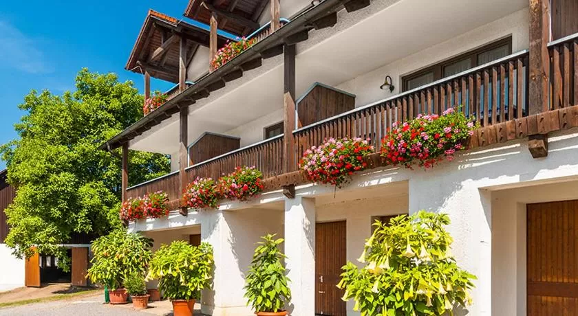 Facade/entrance in Landhotel Mappacher Hof