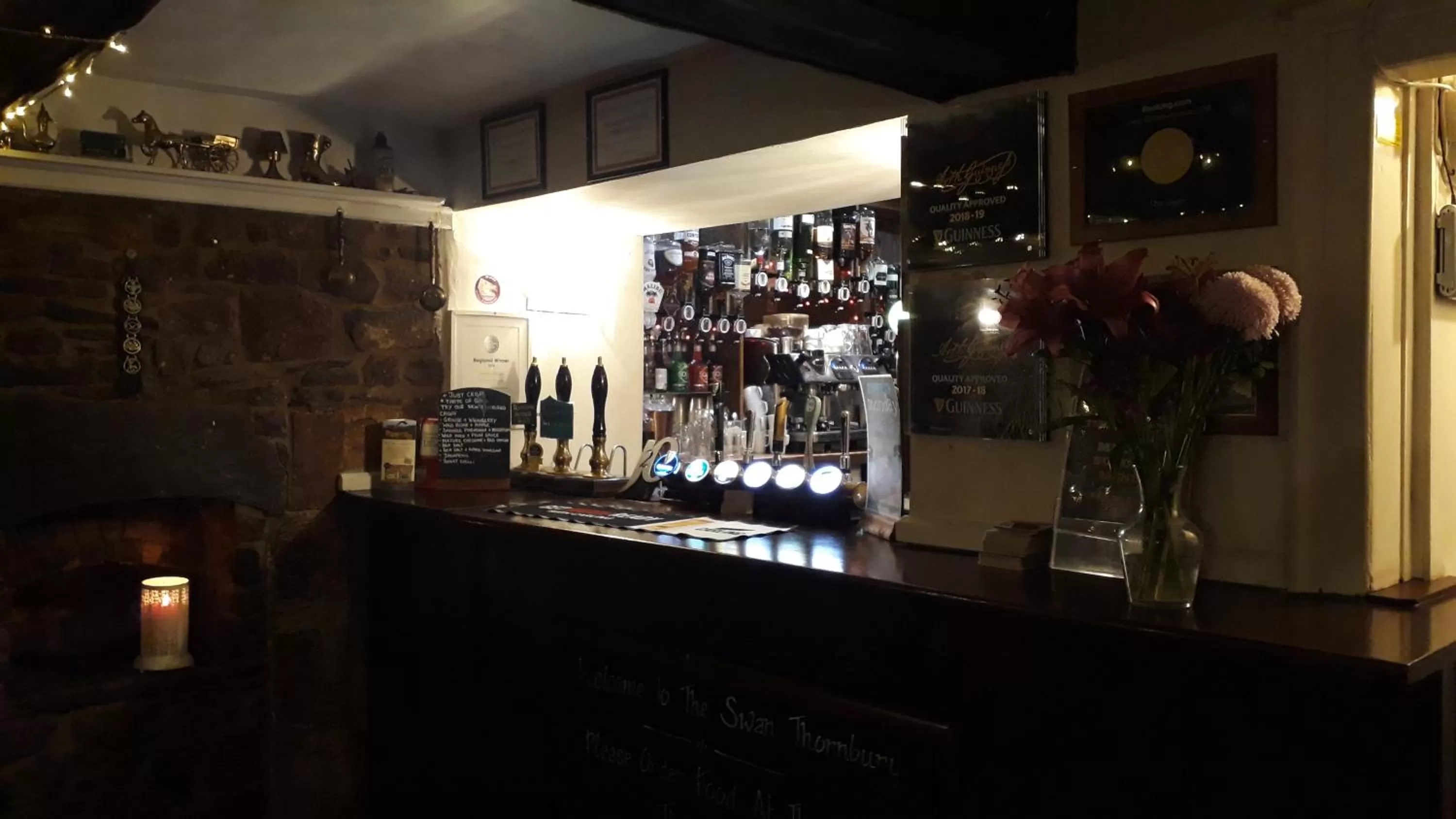 Lounge or bar, Lounge/Bar in The Swan