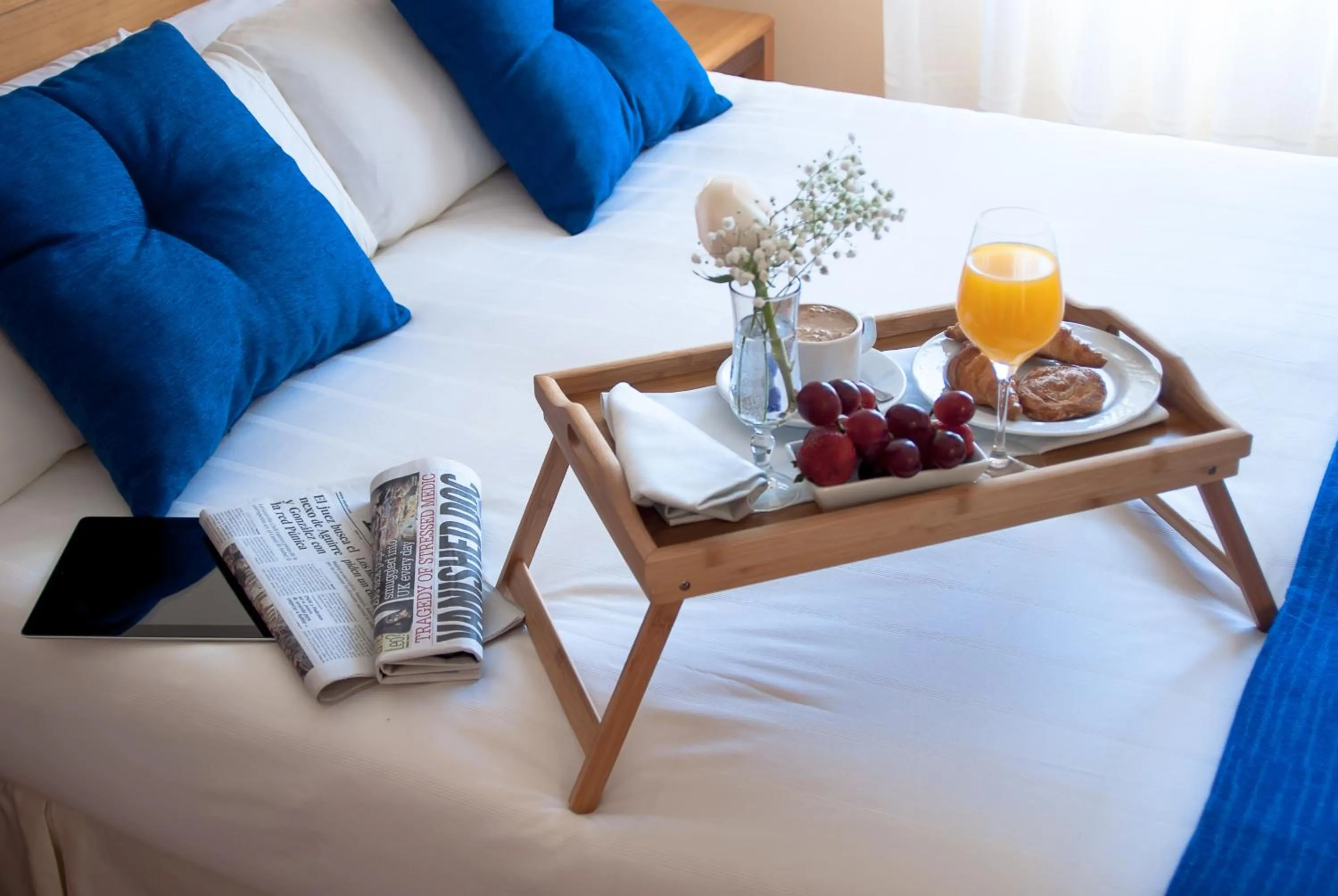 Breakfast, Bed in Ona Ogisaka Garden