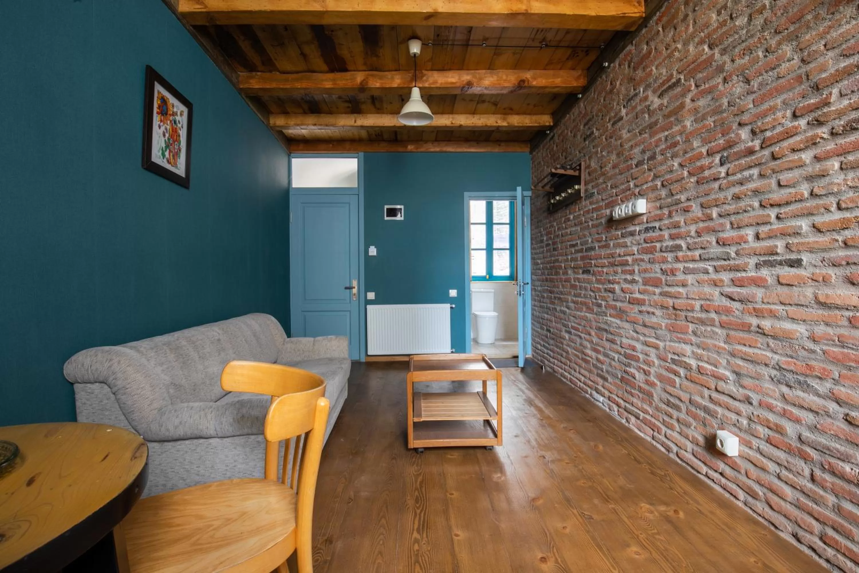 Photo of the whole room in 3 Heritage Rooms