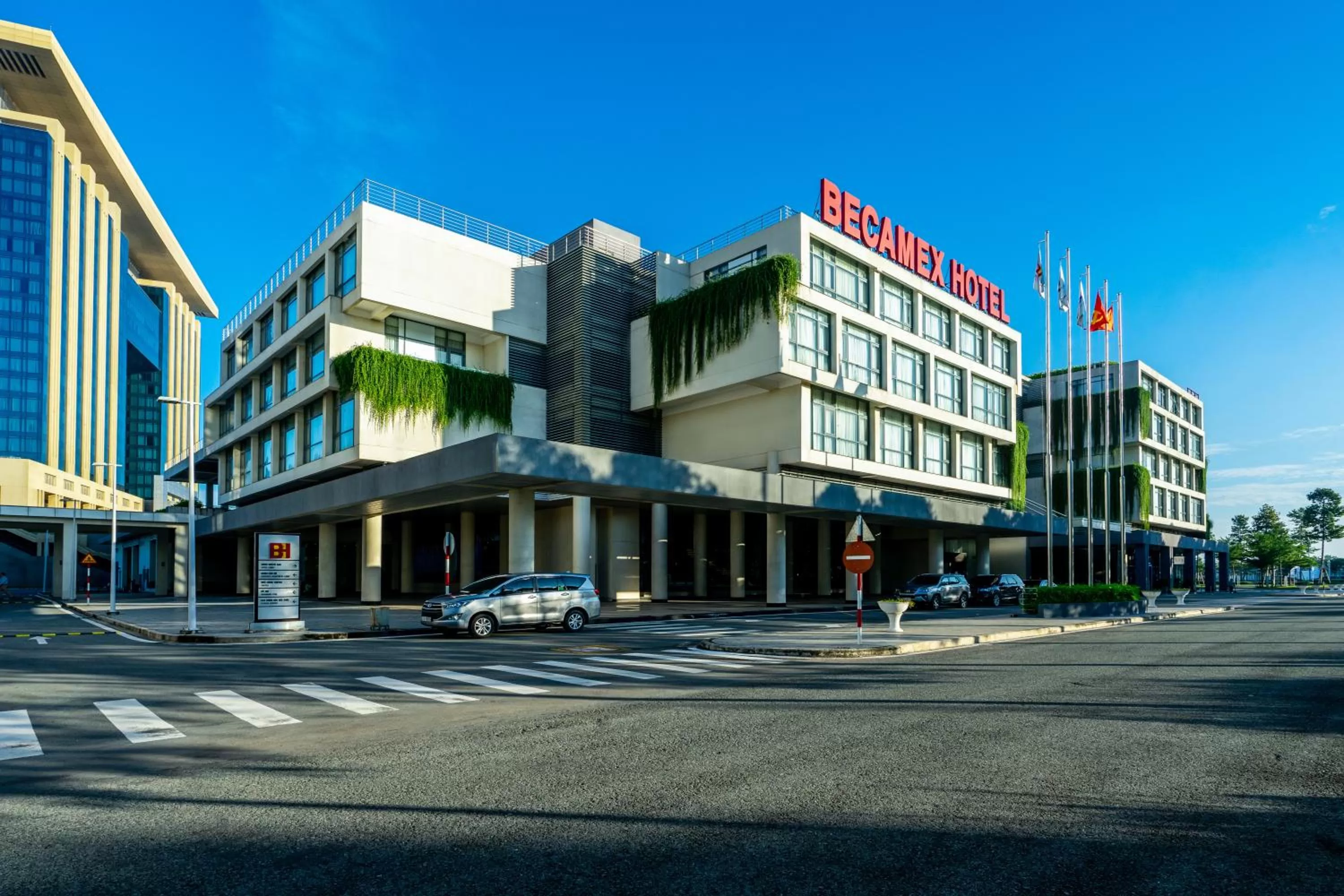 Property building in Becamex Hotel New City