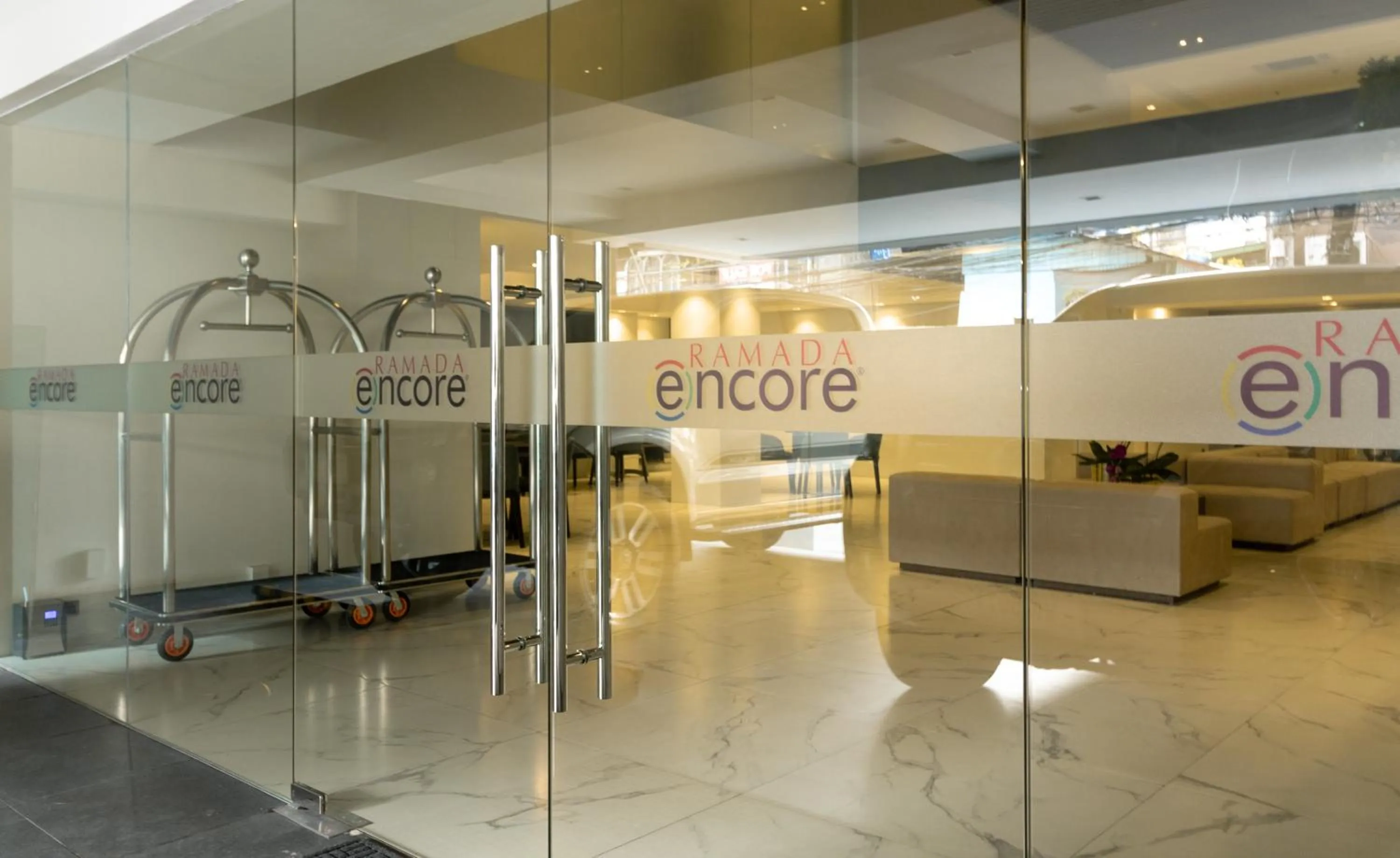 Lobby or reception in Ramada Encore by Wyndham Makati