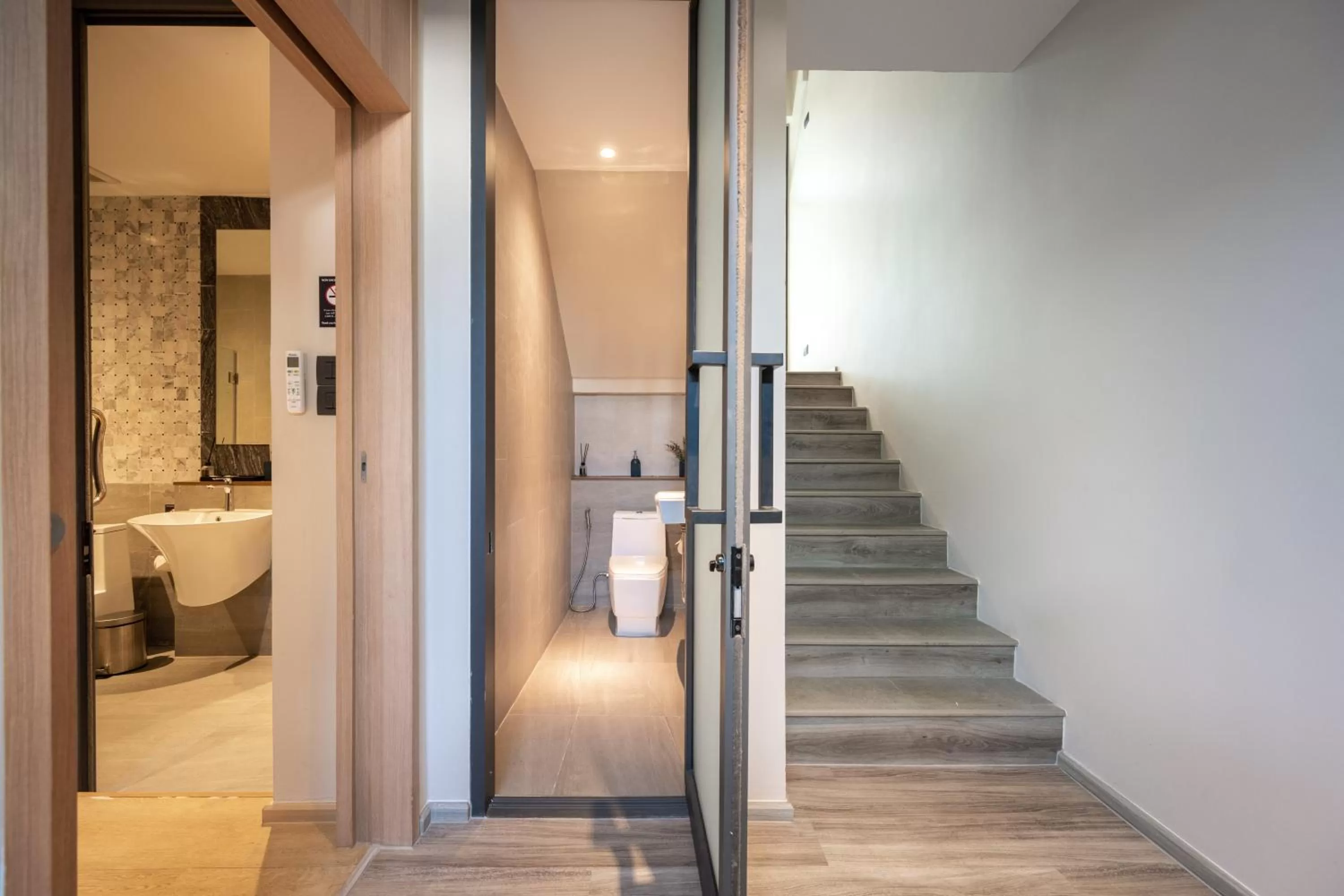 Toilet in SHAN Villas Sukhumvit