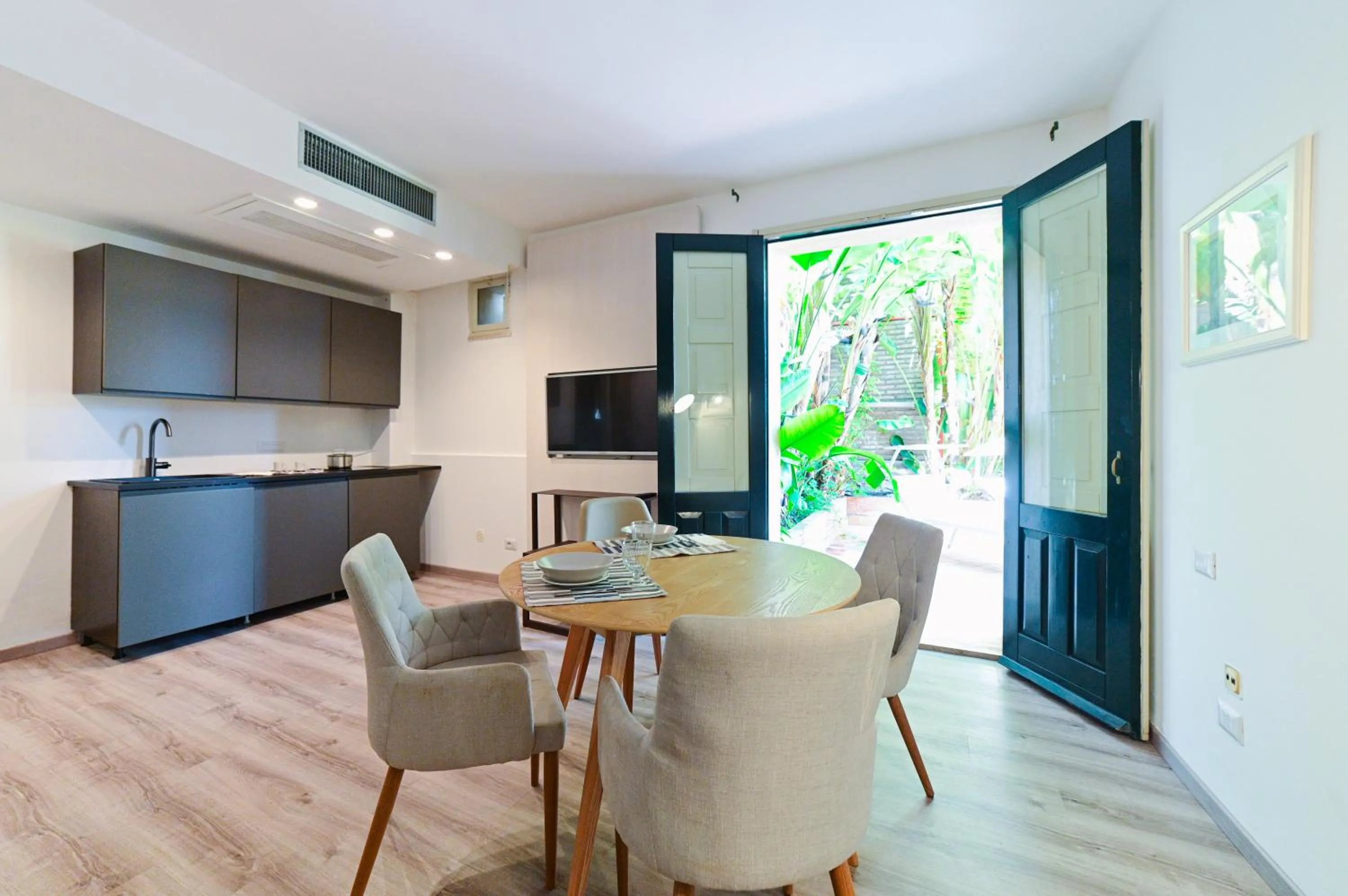 Kitchen or kitchenette in Hotel Baia Delle Sirene