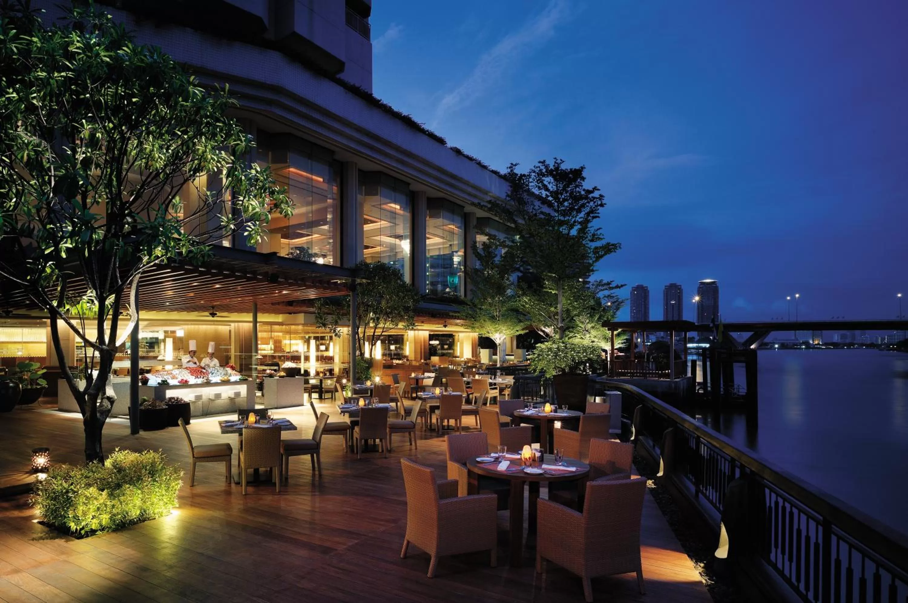 Restaurant/places to eat in Shangri-La Bangkok