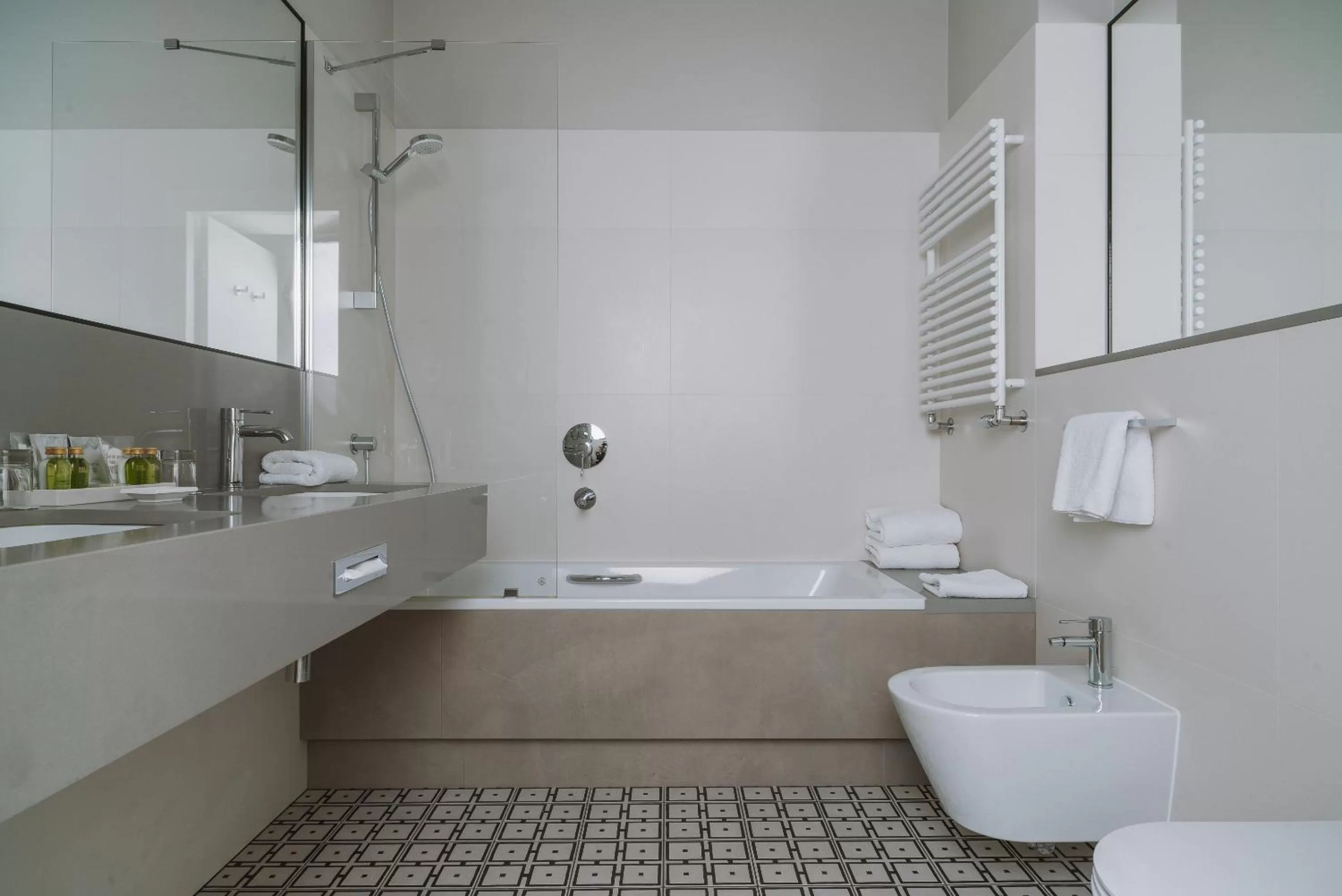 Bathroom in Art Hotel