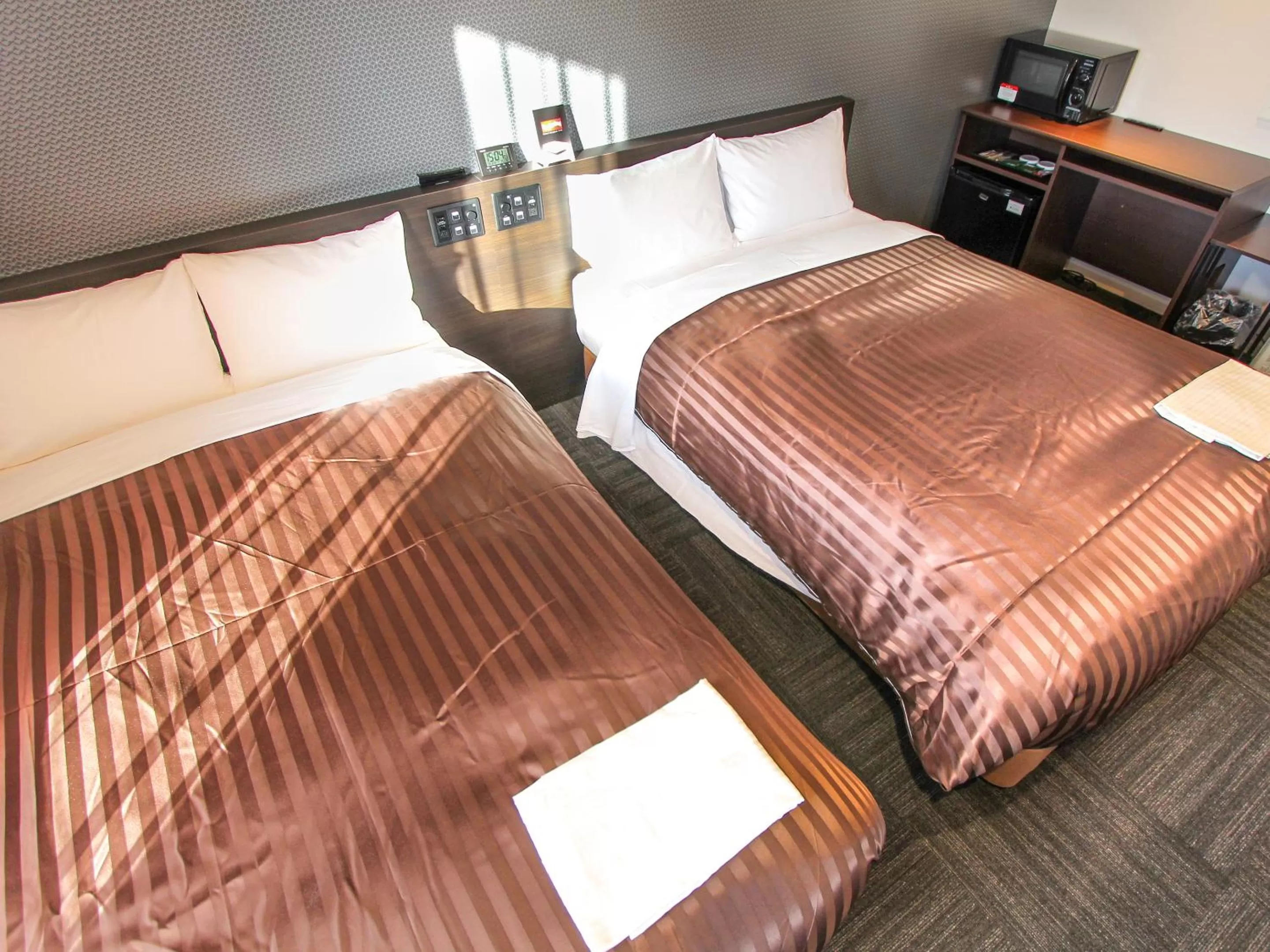 Photo of the whole room, Bed in Hotel Livemax Osaka Kadoma