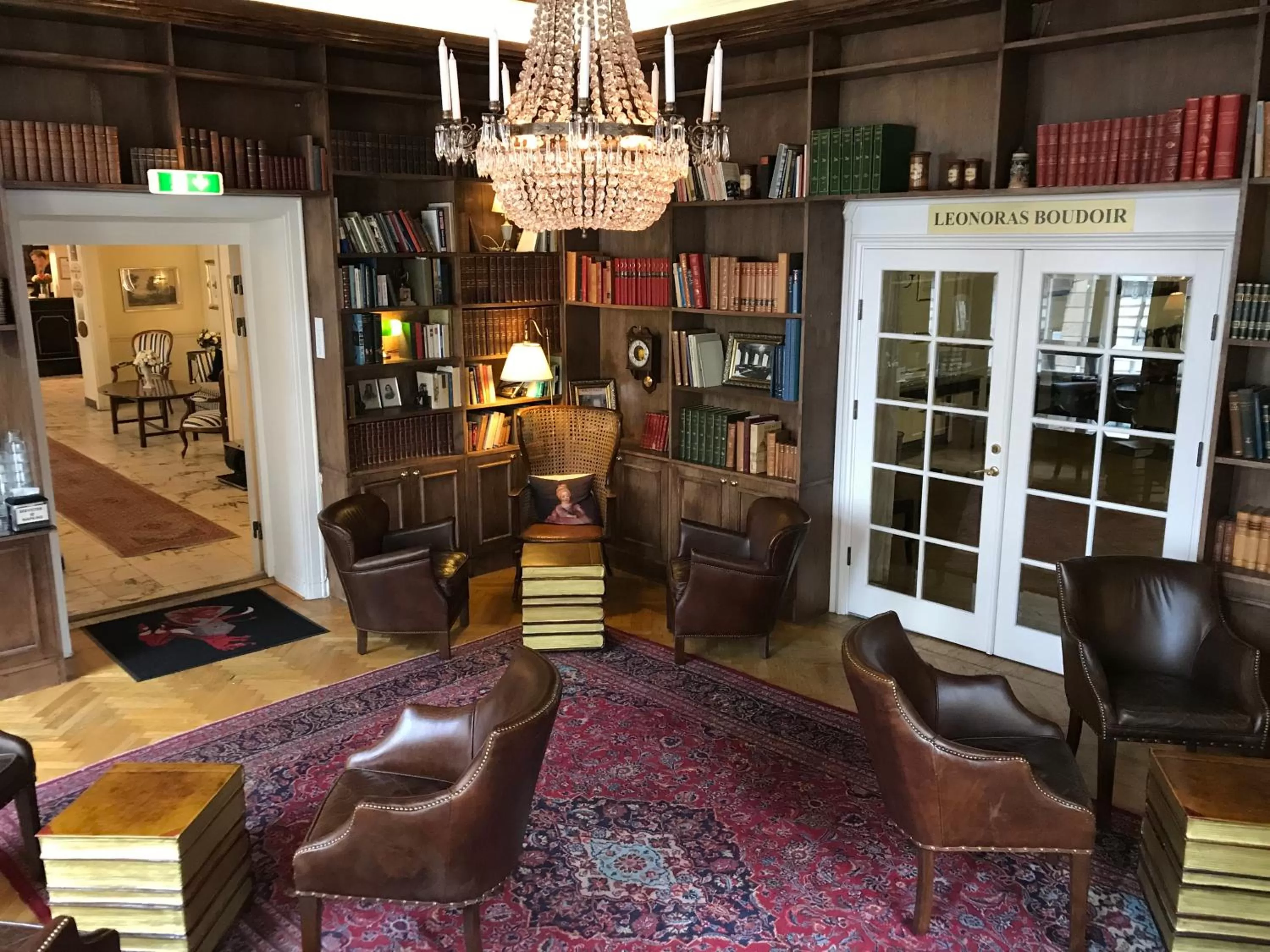 Lobby or reception in Mayfair Hotel Tunneln