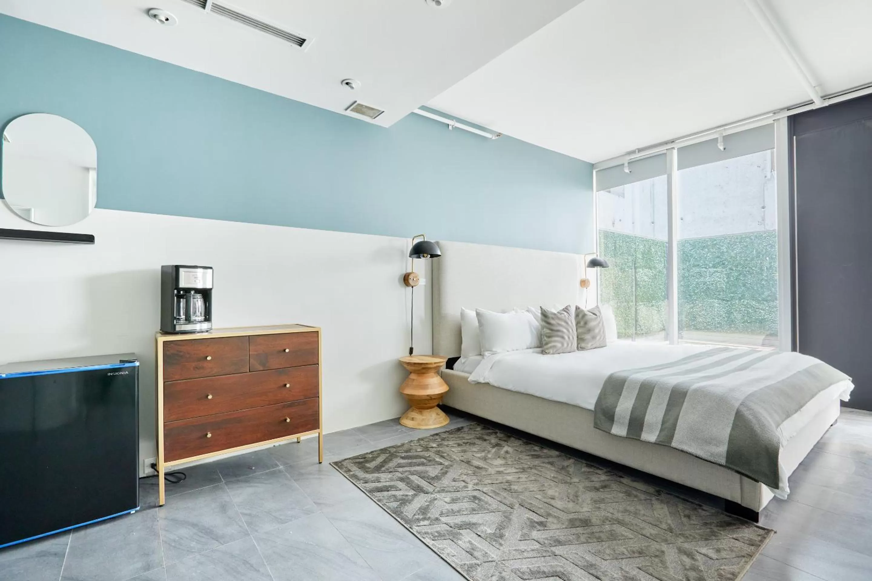 Superior King Room in The Slate Hotel Downtown, Sonder by Marriott Bonvoy