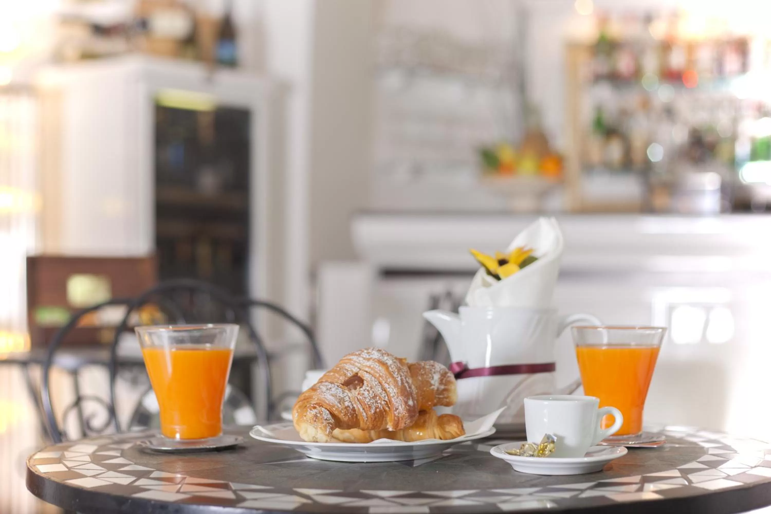 Food and drinks in Villa Pirandello