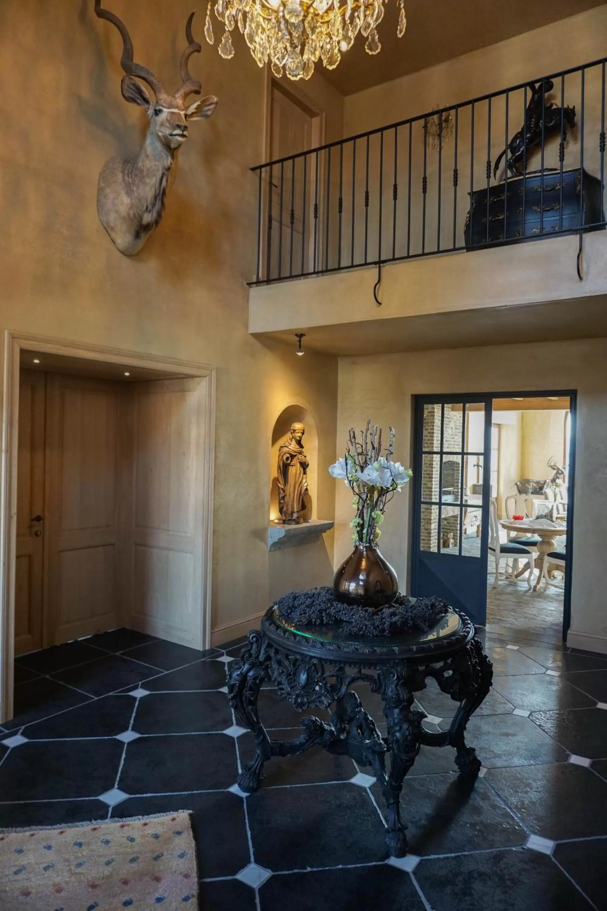 Decorative detail in Boutique Hotel De Brakelhoen