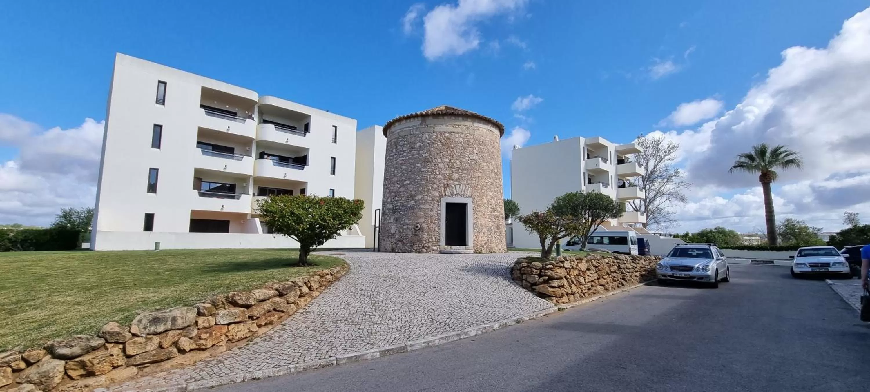 Albufeira Jardim by Umbral