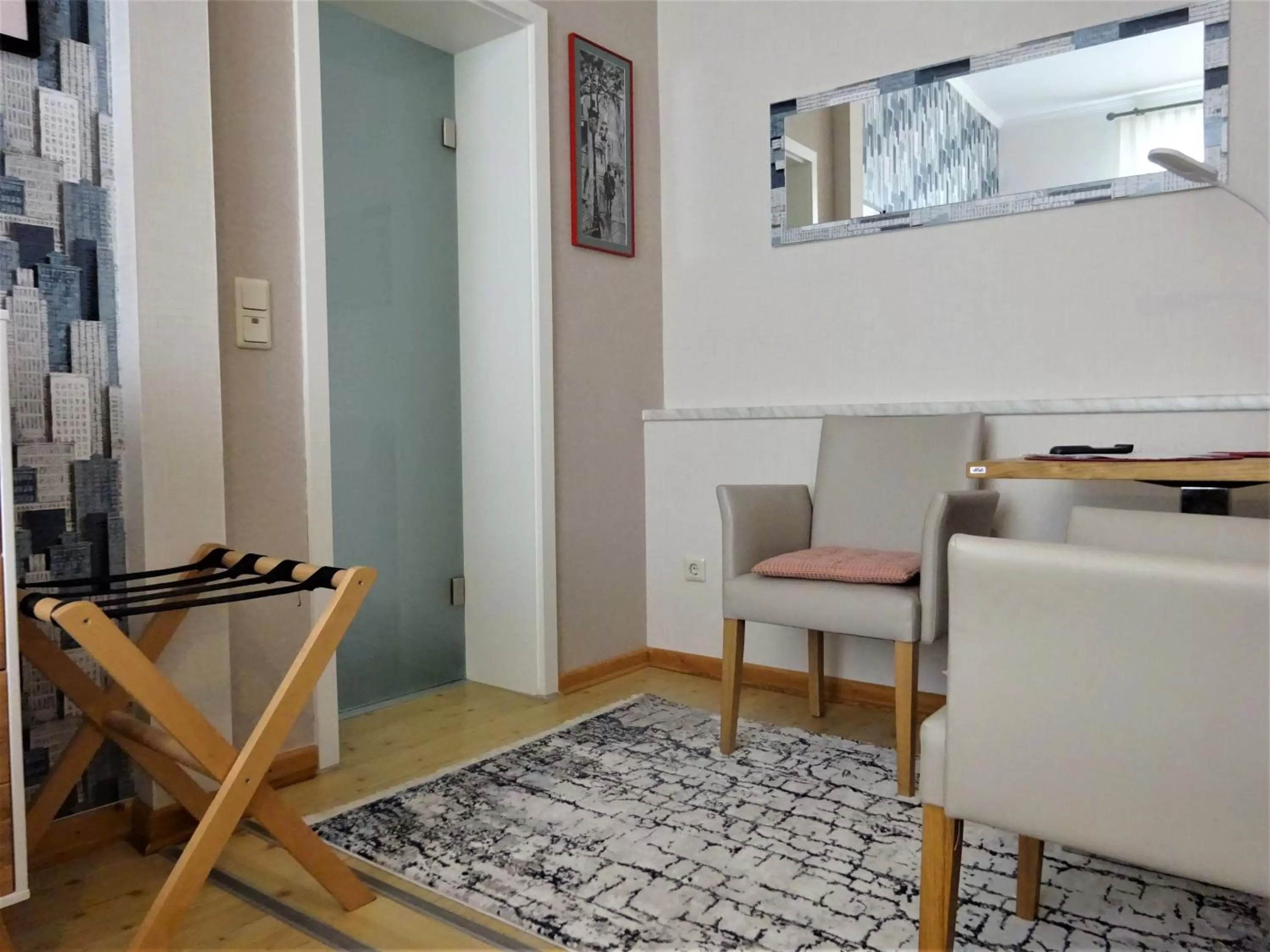 Seating area in Hotel Pension Zur Fährbrücke