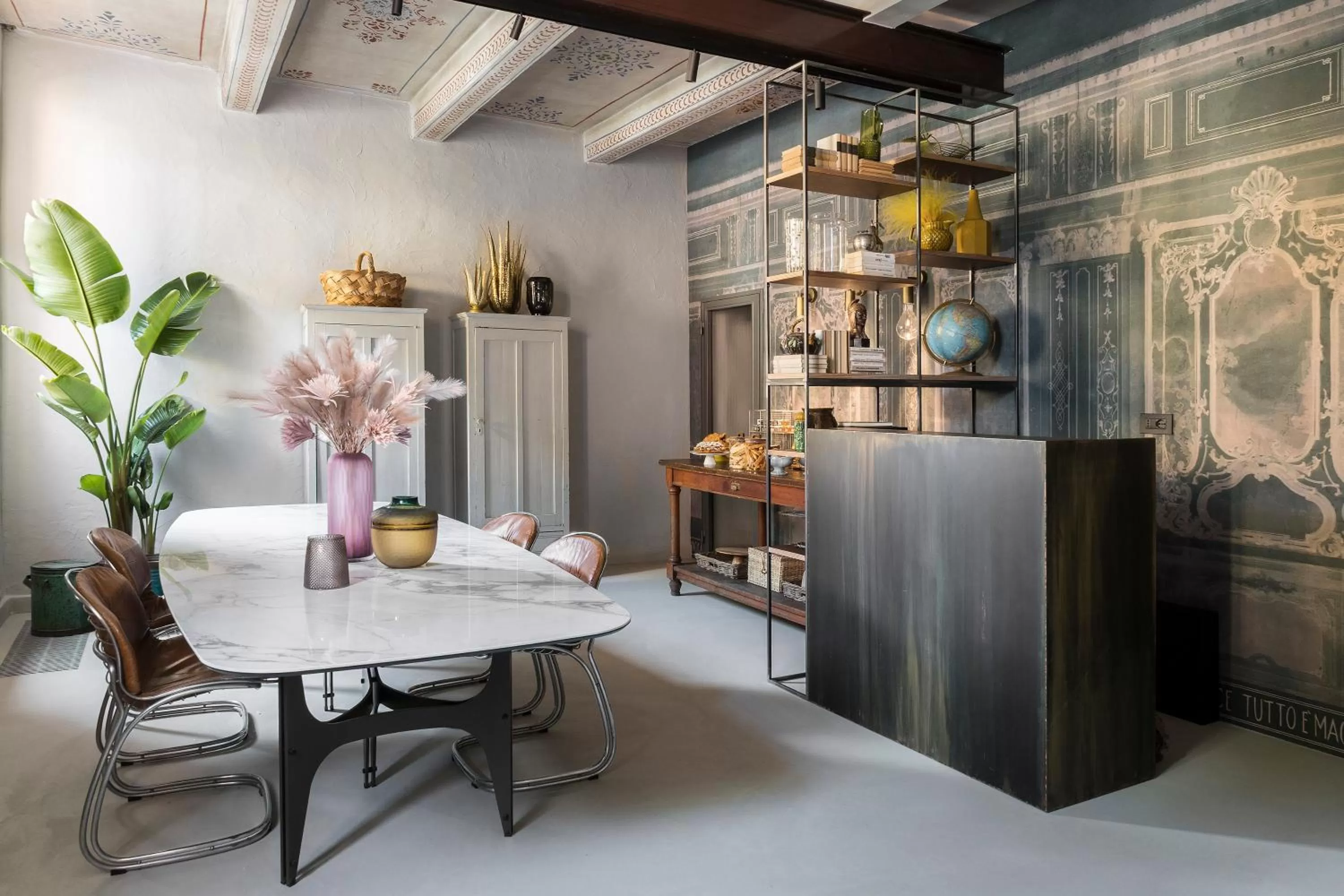 Dining area in Antica Dimora Le Misure