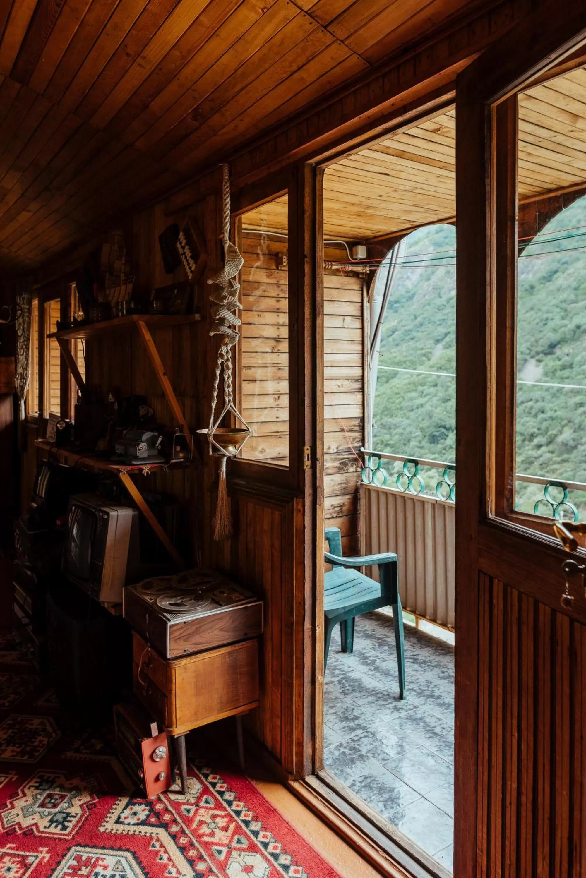 IRIS B&B in DEBED CANYON