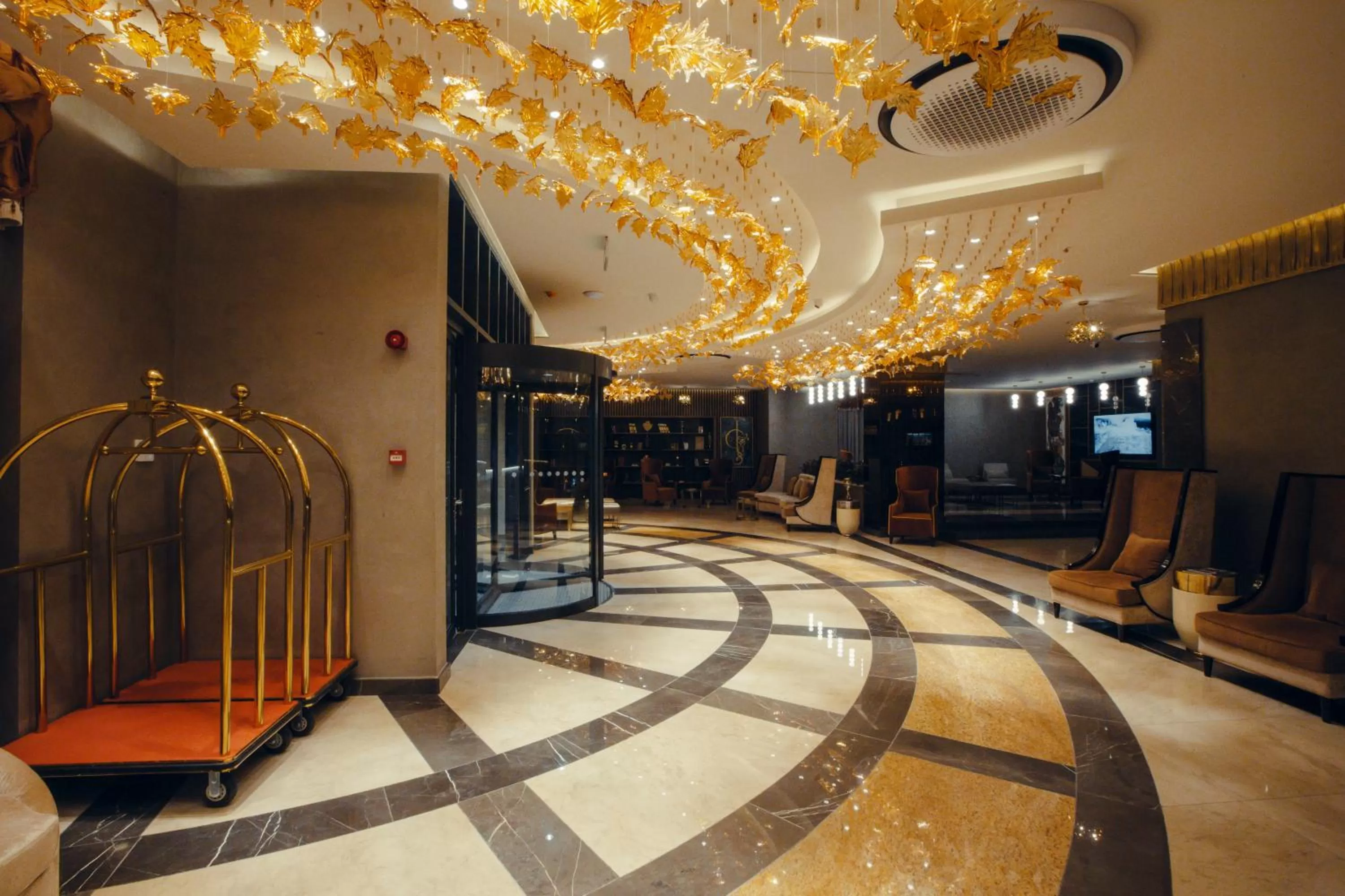 Lobby or reception in Marjan Plaza Hotel