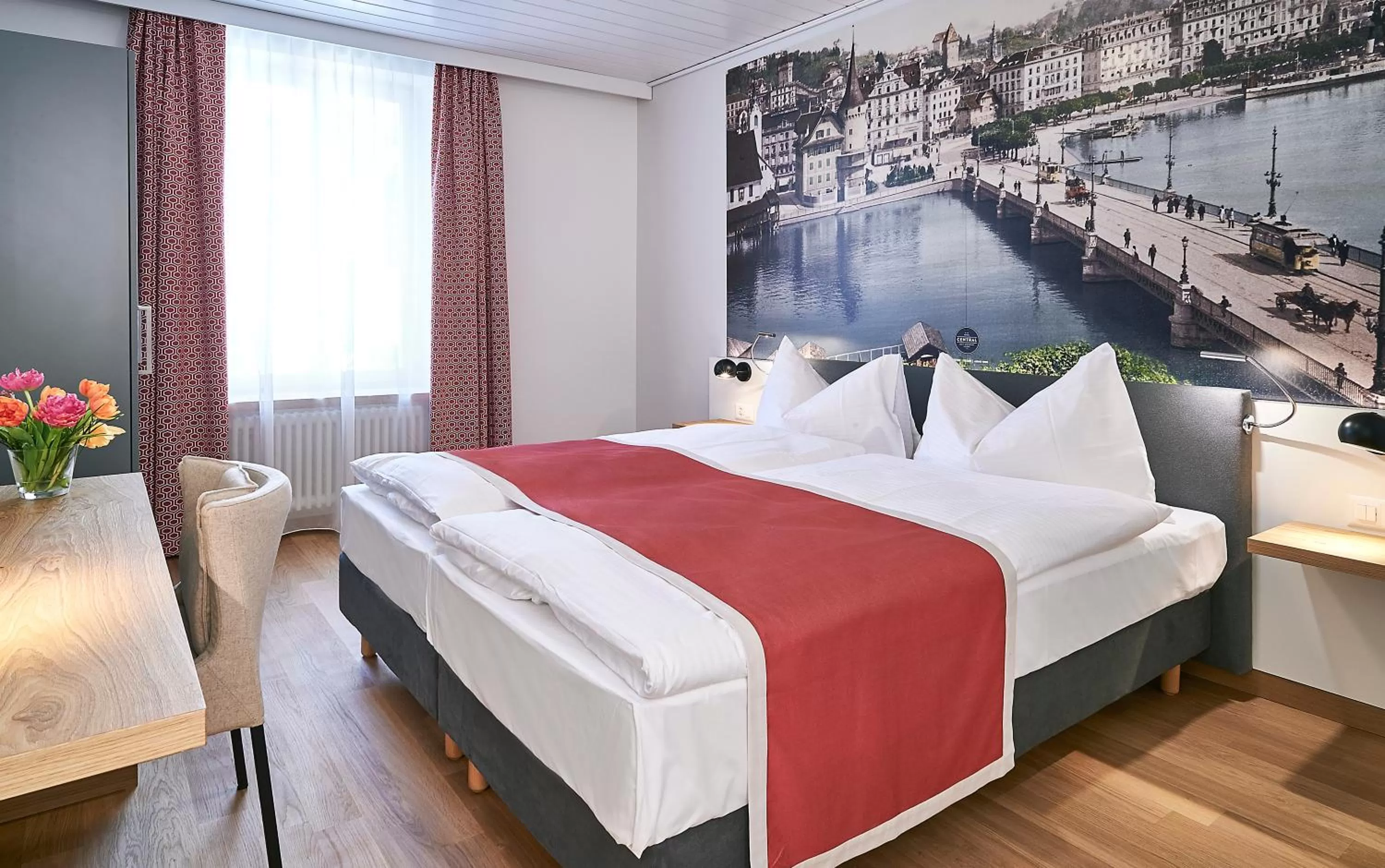 Photo of the whole room, Bed in Hotel Central Luzern