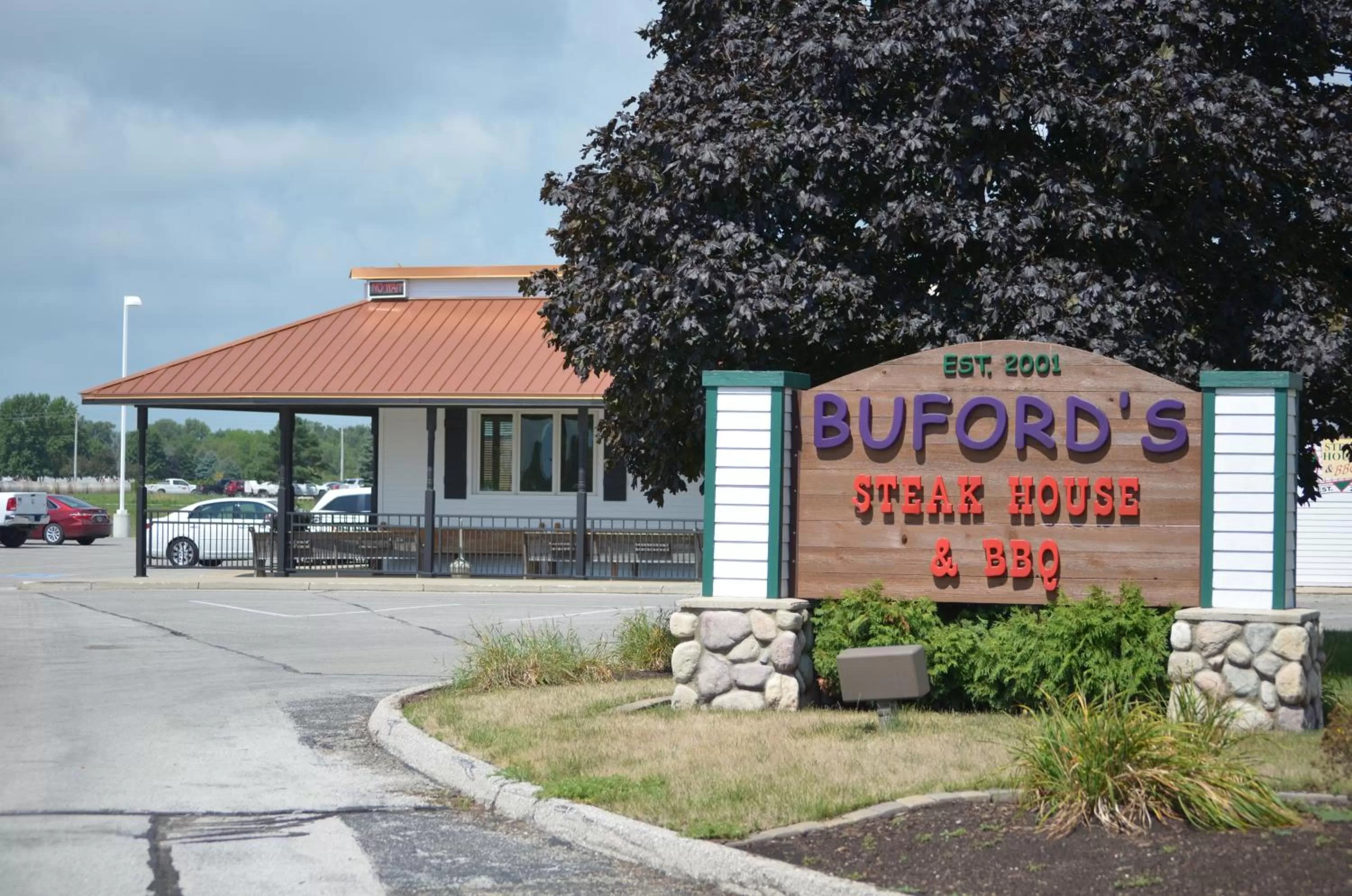 Restaurant/places to eat in Best Western Starlite Village