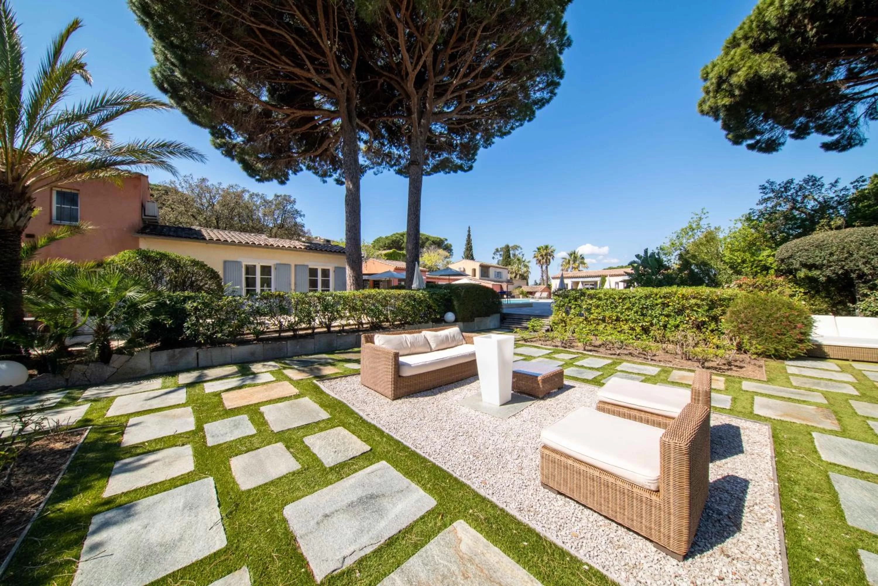 Garden in Les Capucines Saint Tropez