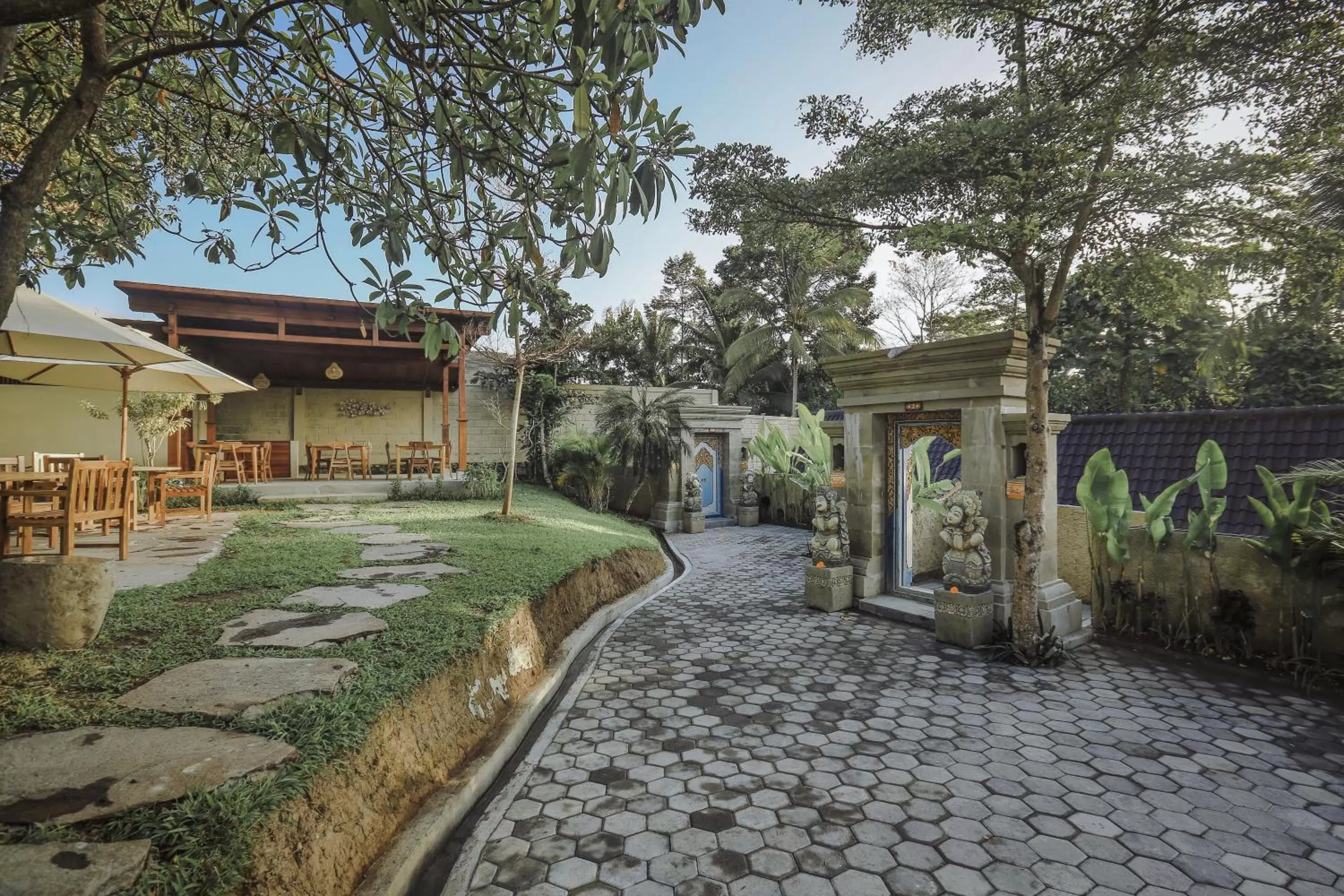 Restaurant/places to eat in Portobello Villa Ubud