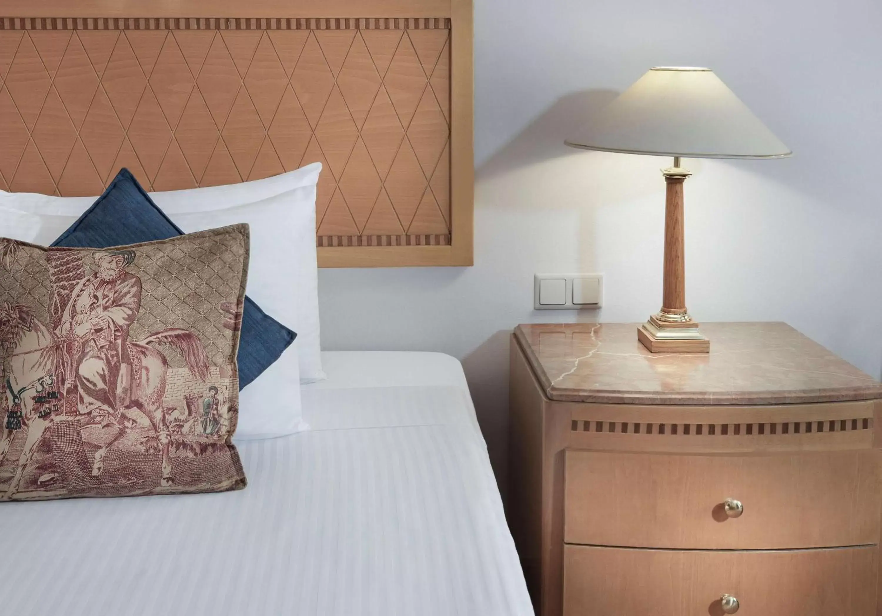 Classic Room Patio View King Bed in Steigenberger Nile Palace Luxor - Convention Center Classic Room Patio View King Bed in Steigenberger Nile Palace Luxor - Convention Center