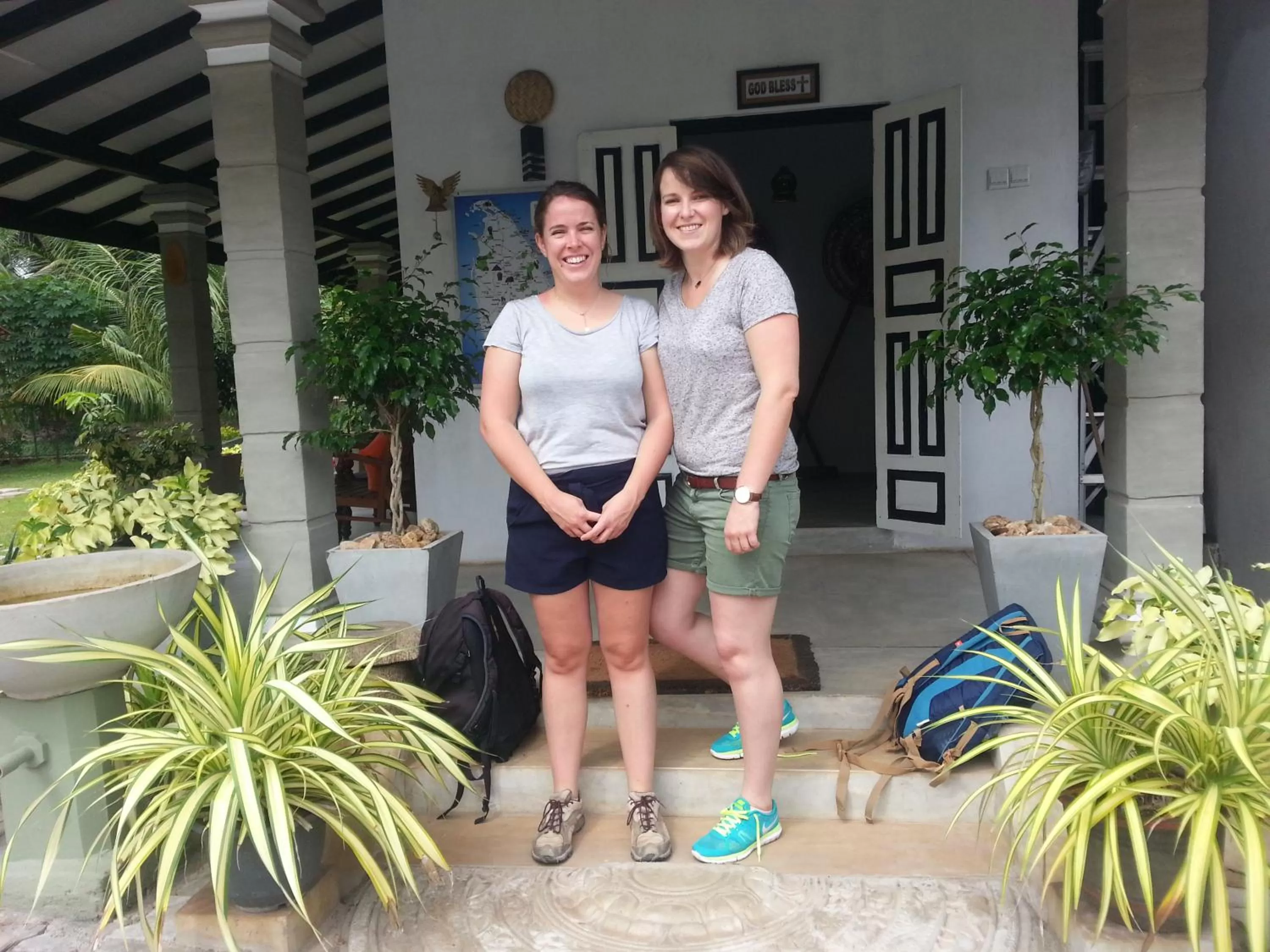 group of guests in Green Wood Villa Negombo