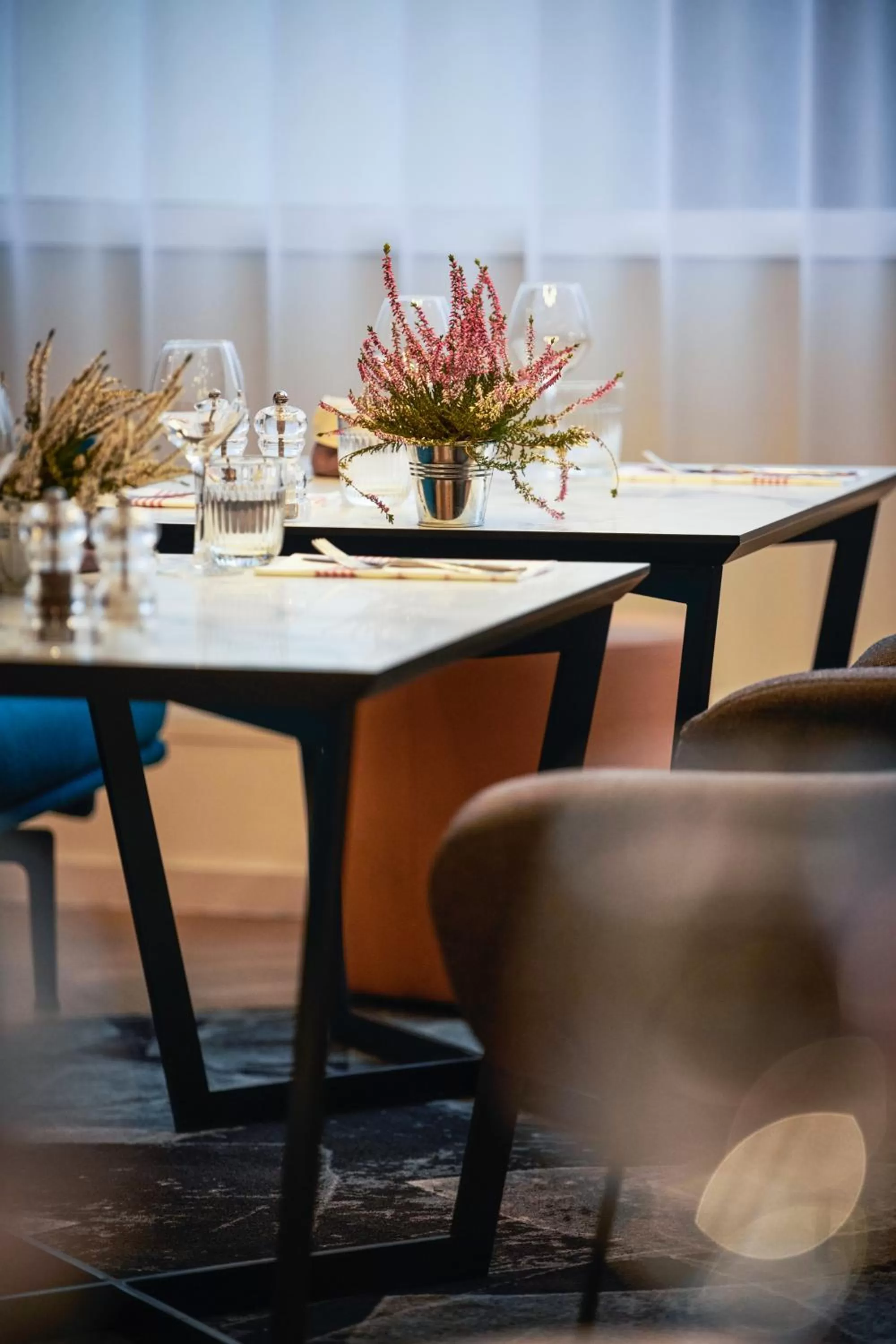 Restaurant/places to eat in Mercure Paris La Défense