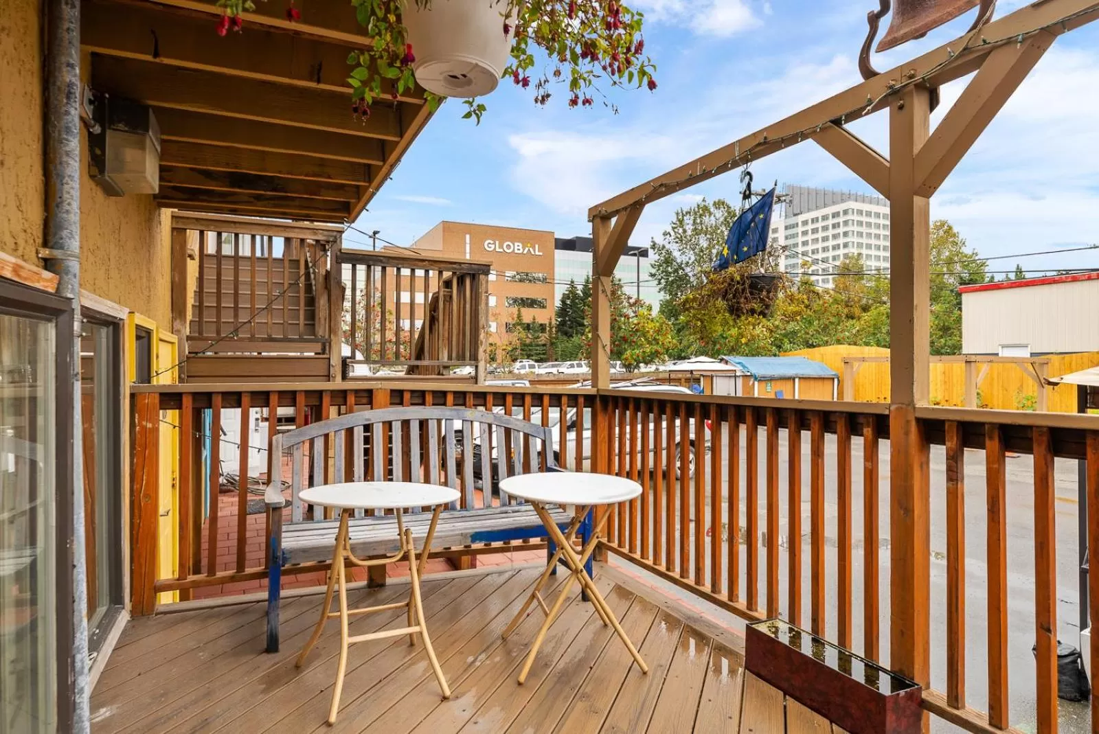 Property building in Qupqugiaq Inn