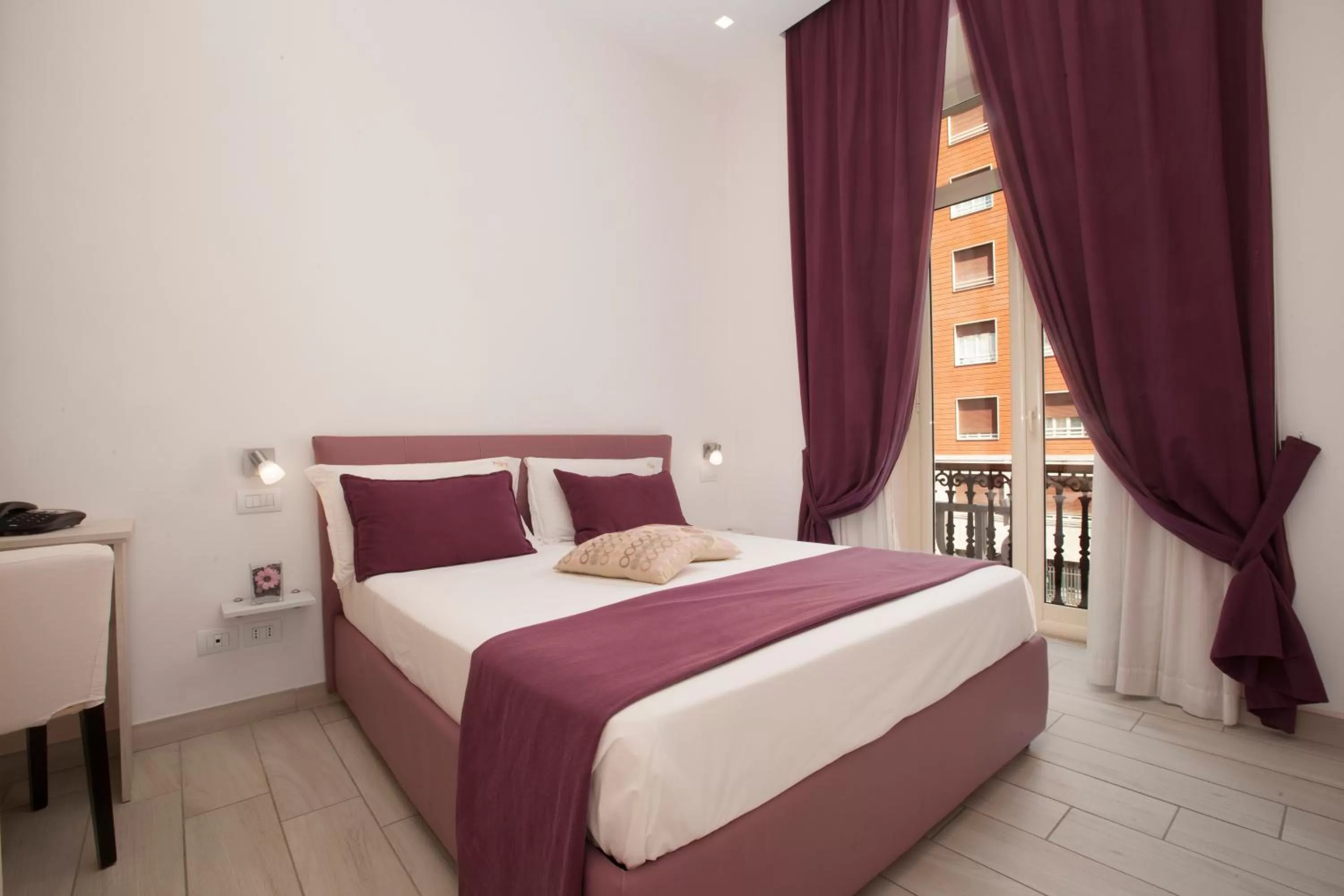 Bedroom, Bed in Suite dei Catalani